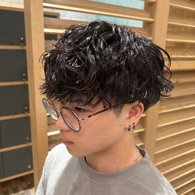 【特殊パーマ】メンズ束感カット+(波巻き、ツイスパ)パーマ🧑🏻‍🦱¥9350