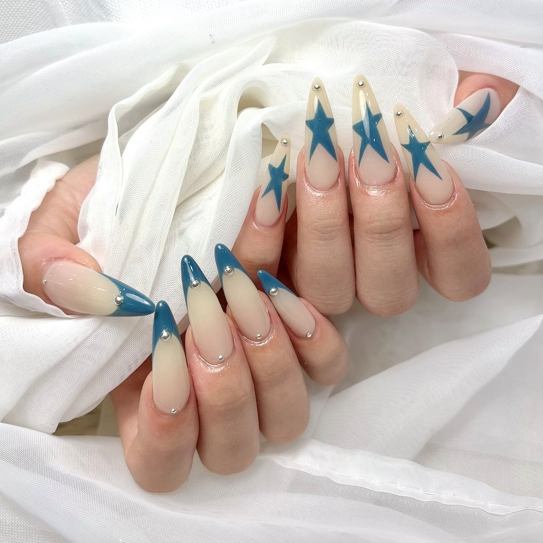 Redispe.nail_noura_Funato