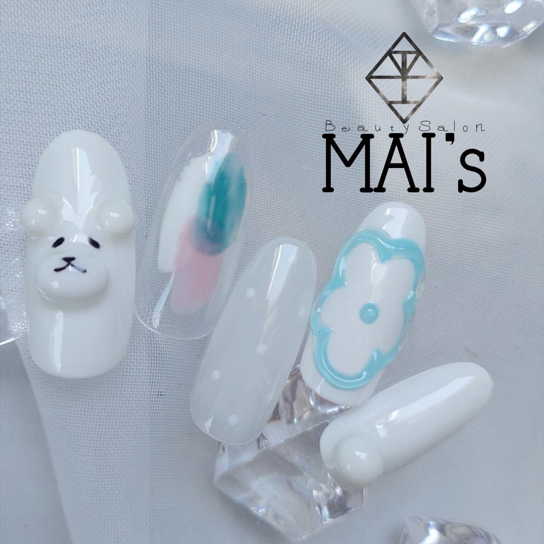 mais_nail.e