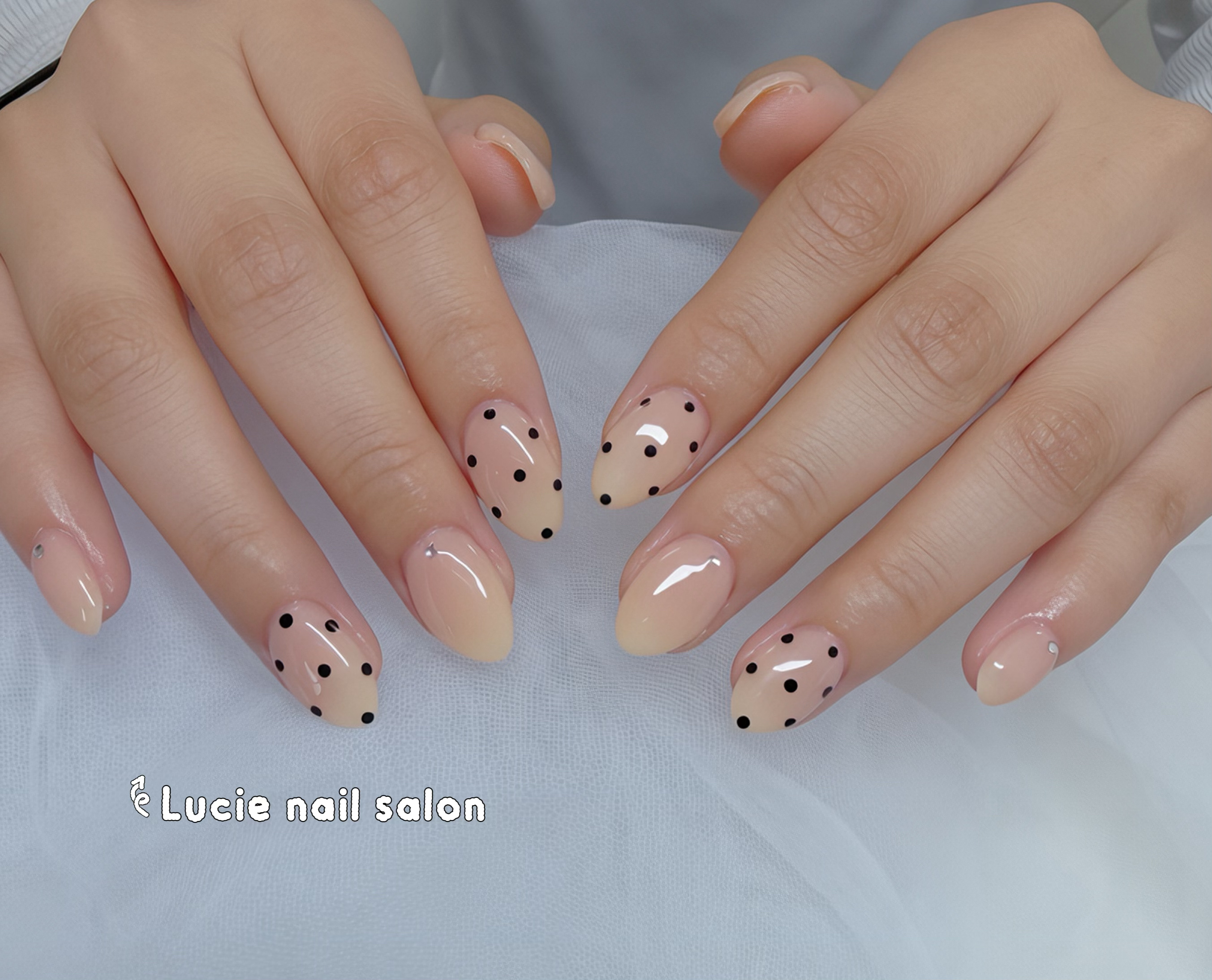 Lucie_Nail_Salon