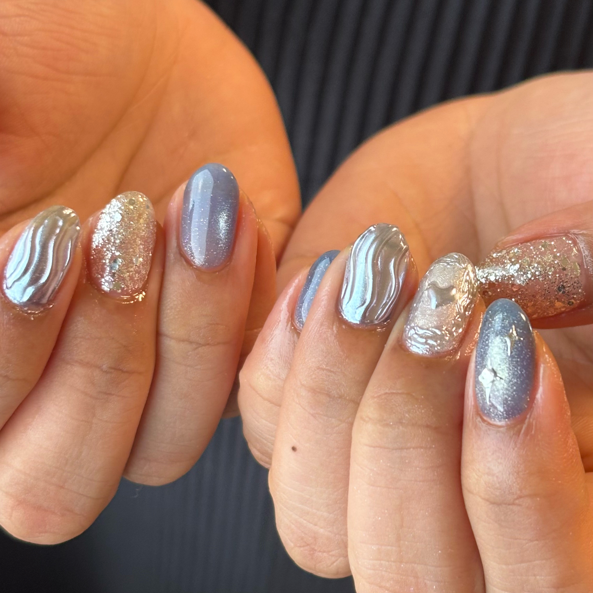 ave__nail