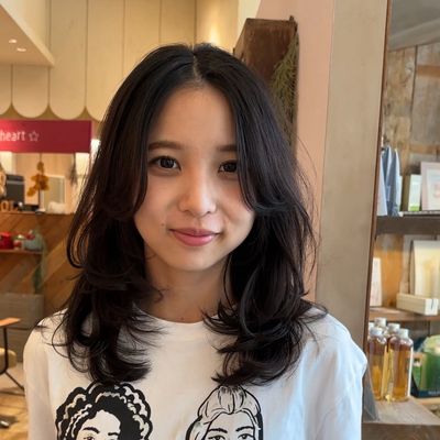 女性像カット＋水素ケアカラー＋髪質改善トステア配合トリートメント