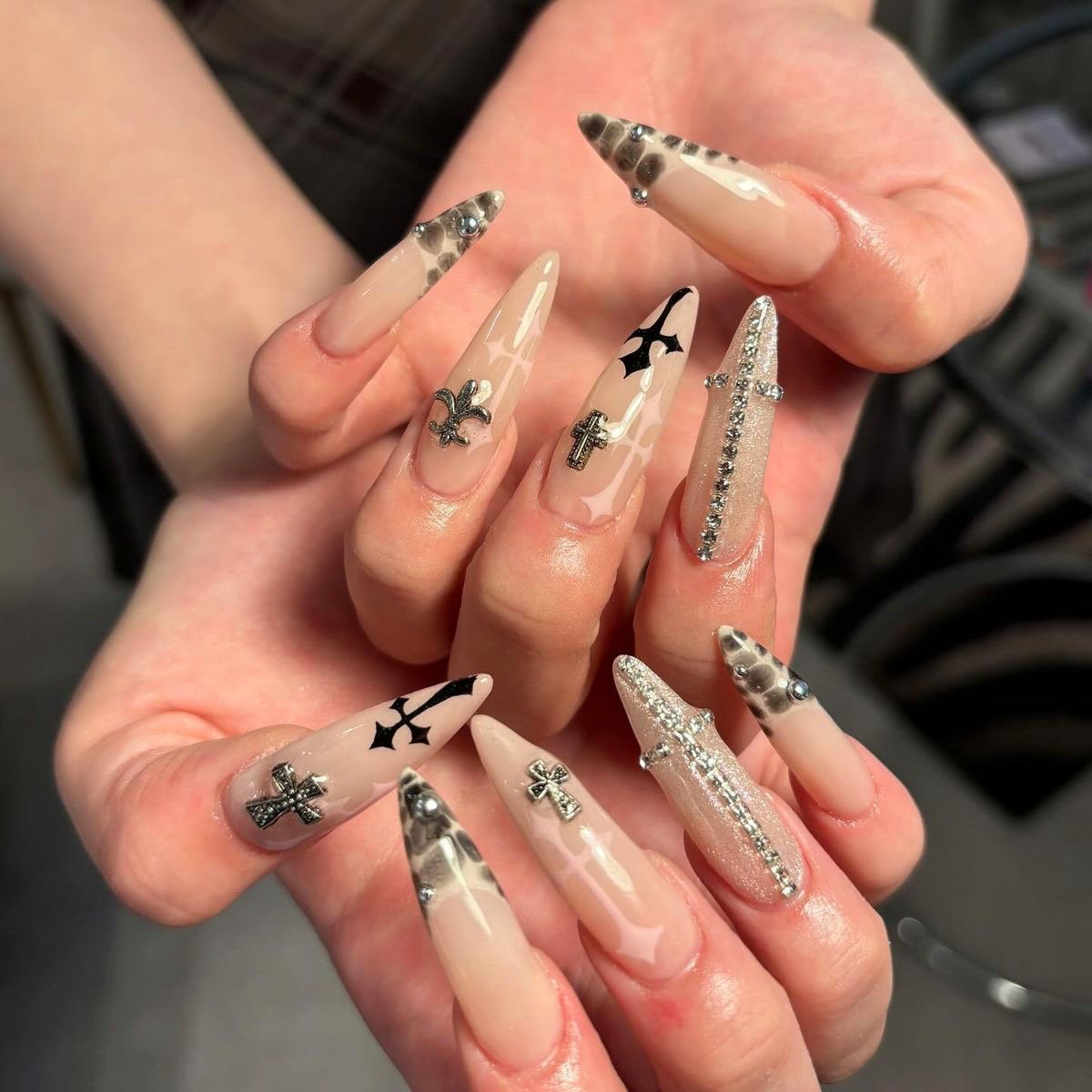 NiNi_AnyNails
