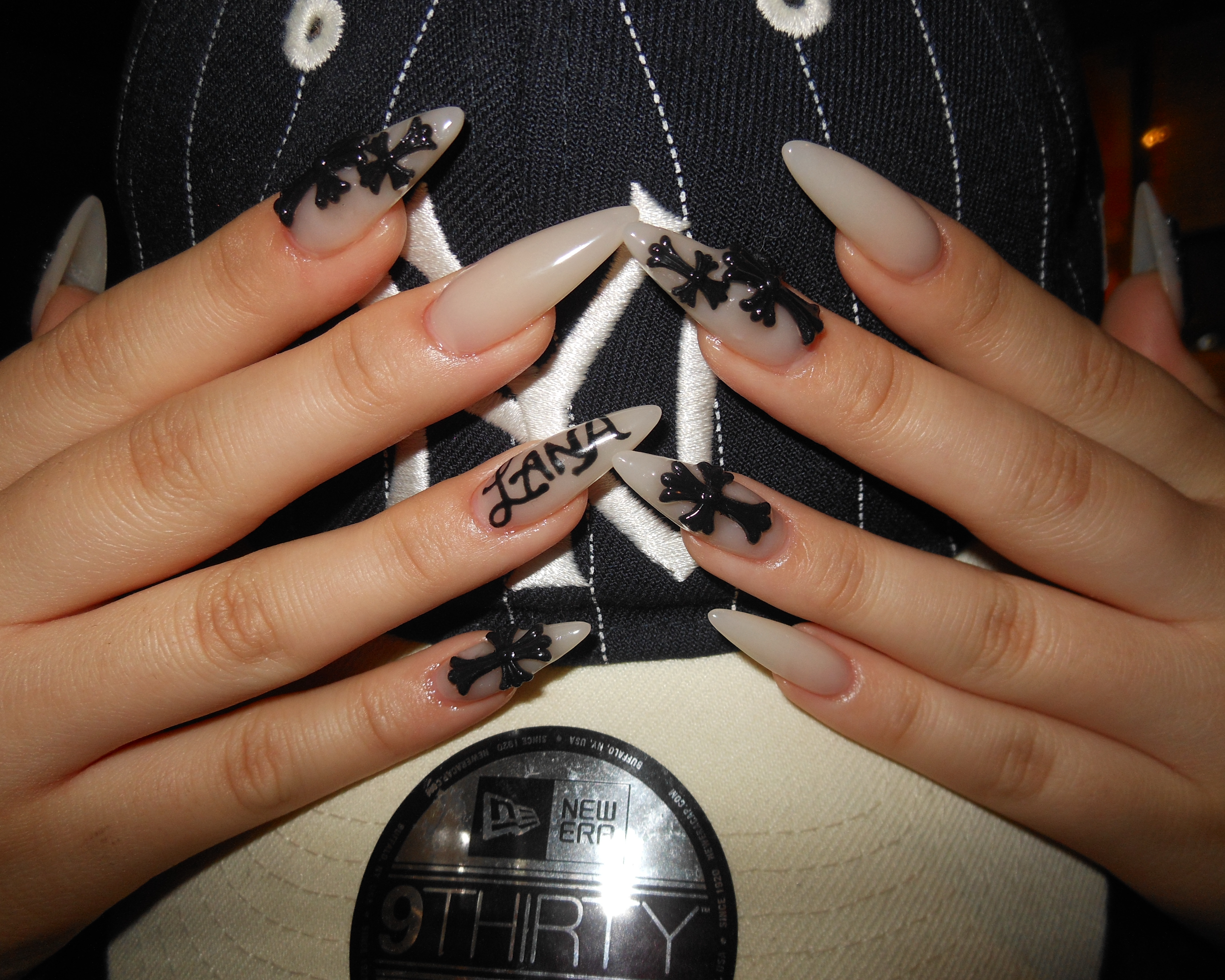 _.ttnails._