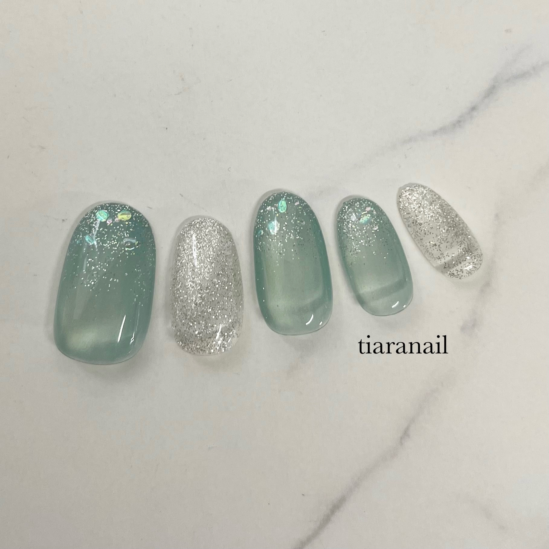 tiaranail