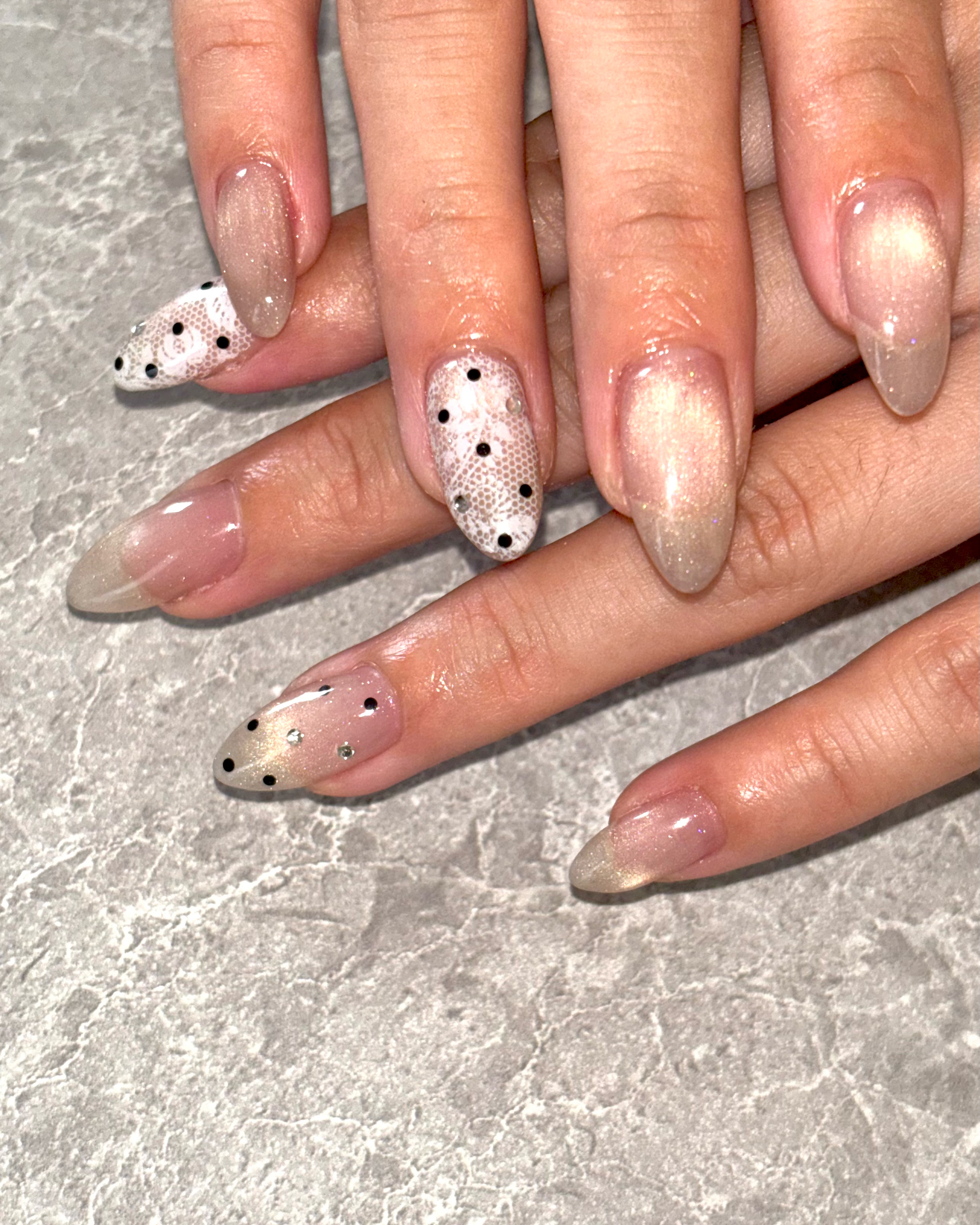 Lavi_nail