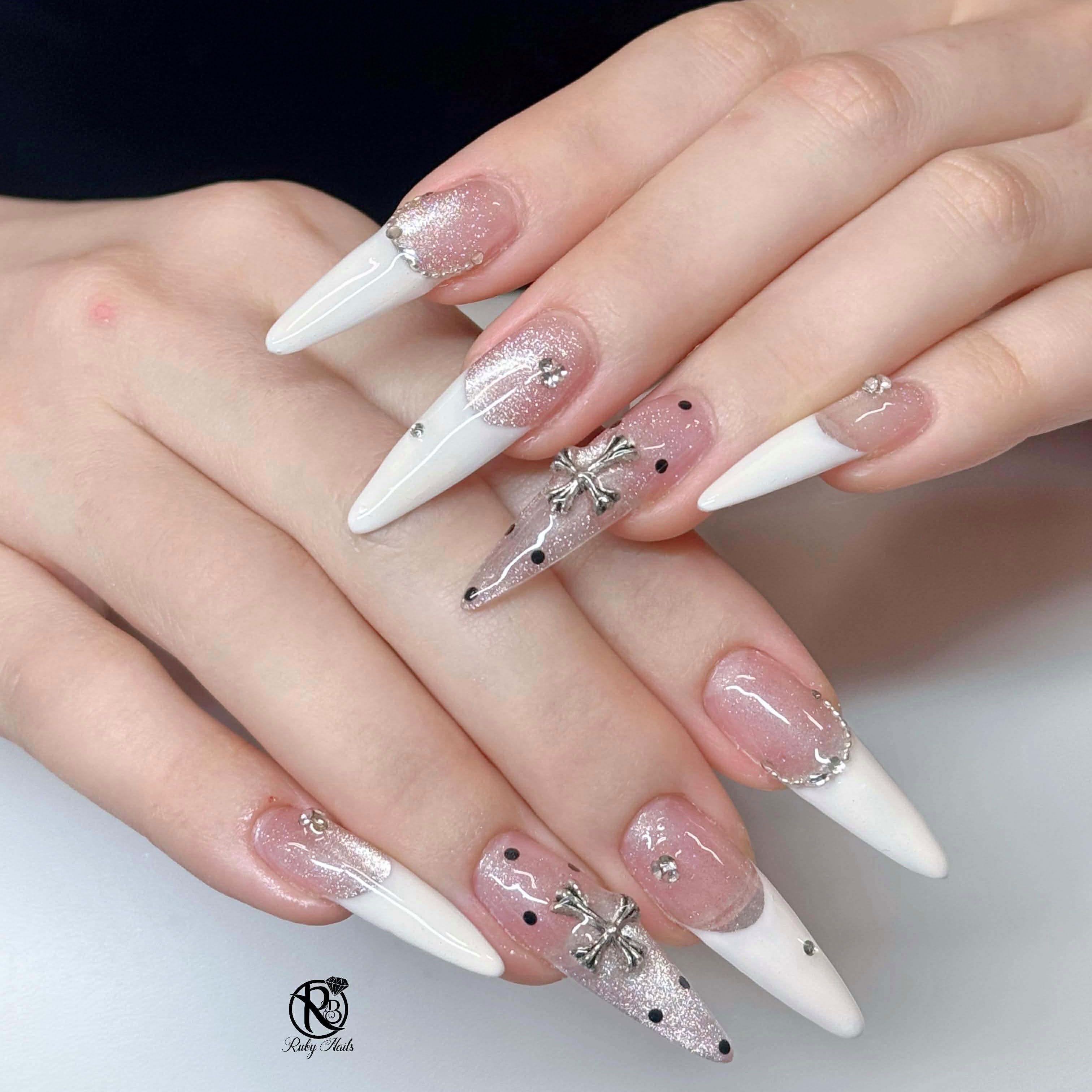 Myo_Ruby_nail