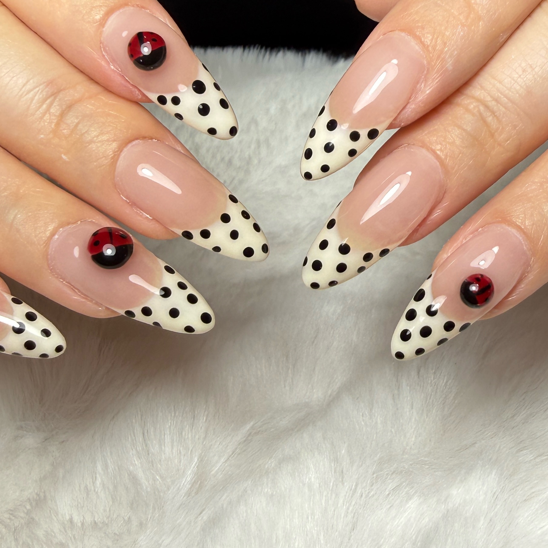 nailsalonkihi