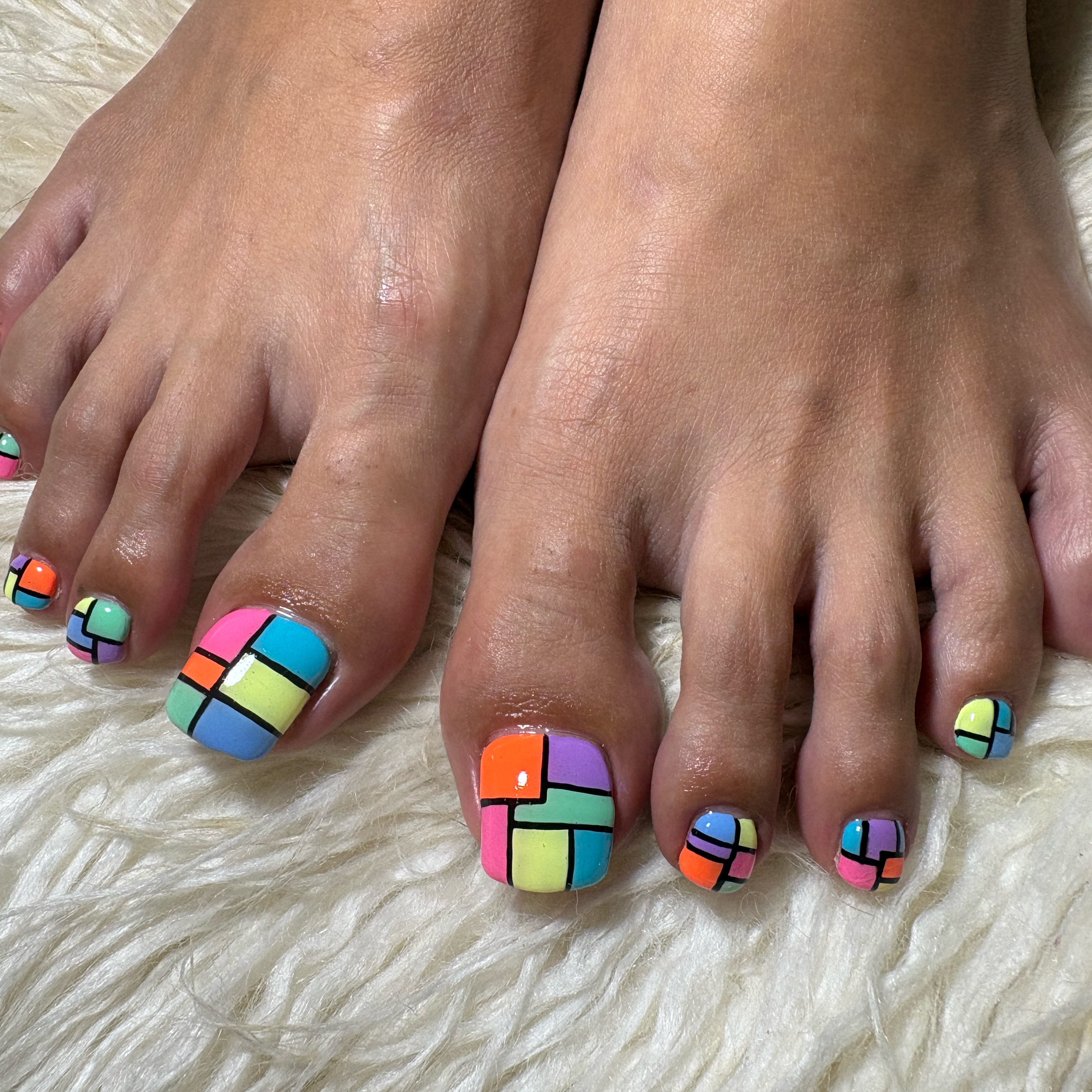 Nail_salon_LuaR