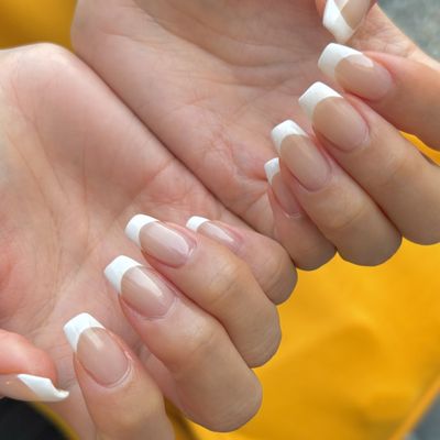 フレンチネイル