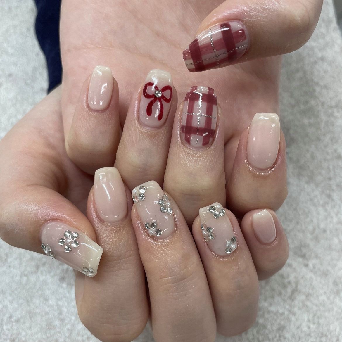 NAIL_373