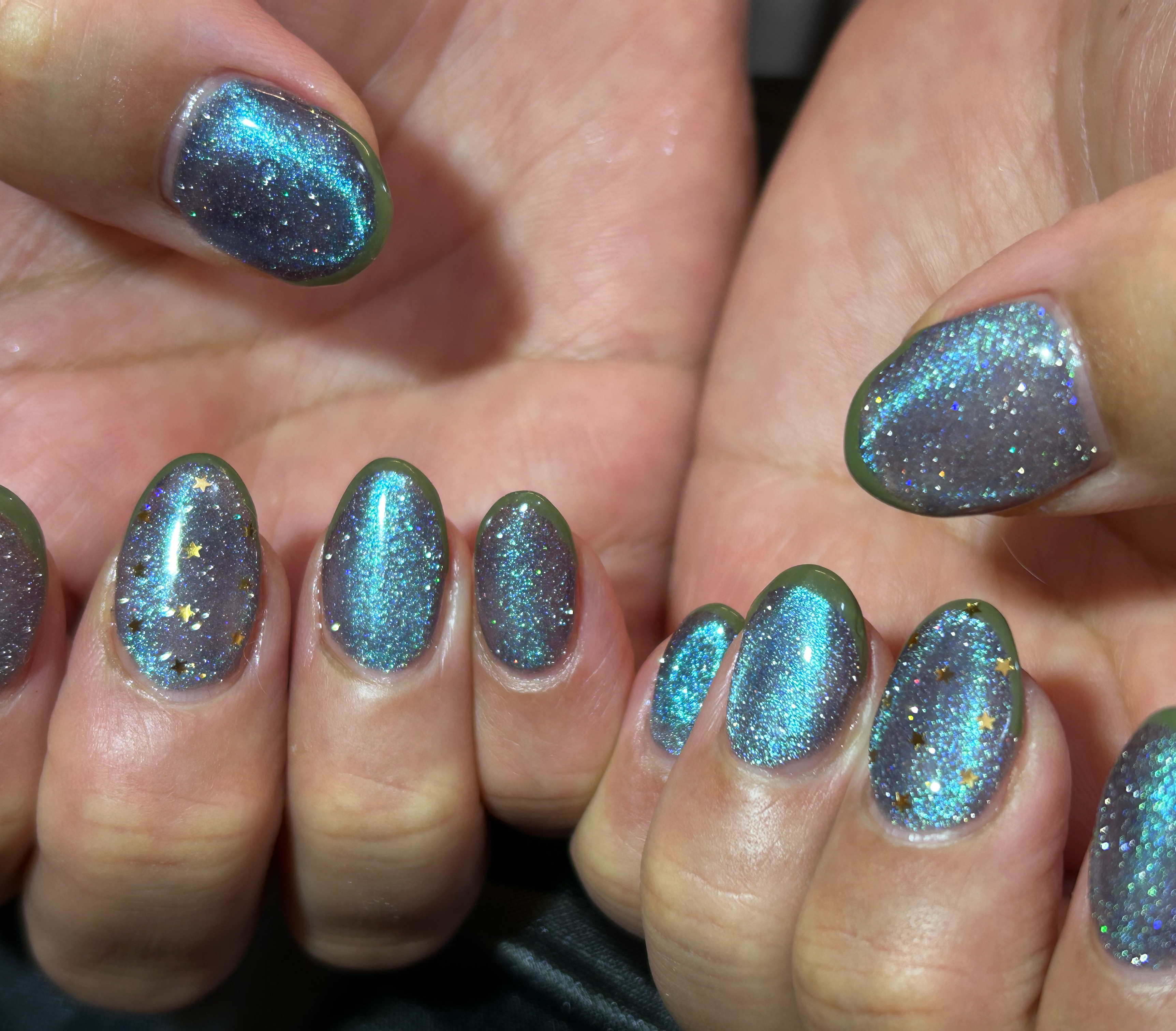 Kiki_to_nail