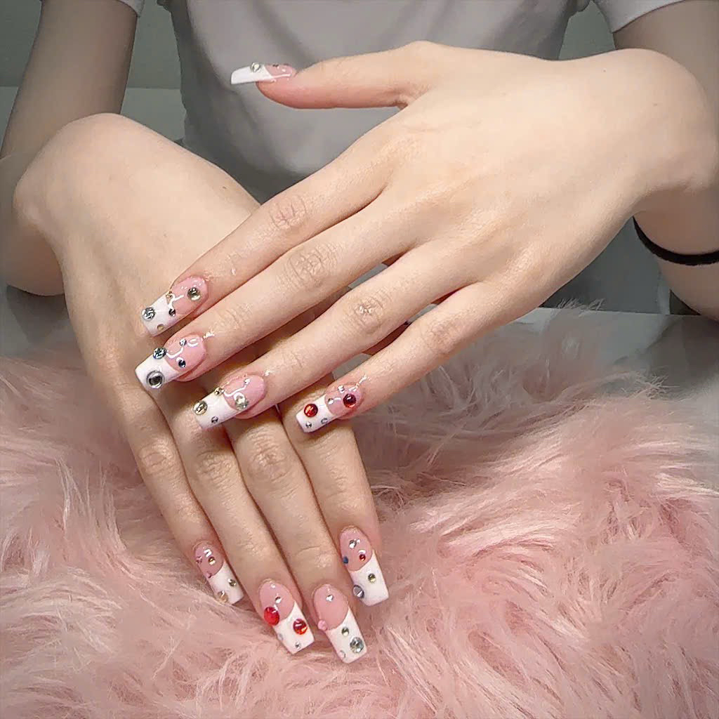 HAPPI_NAIL