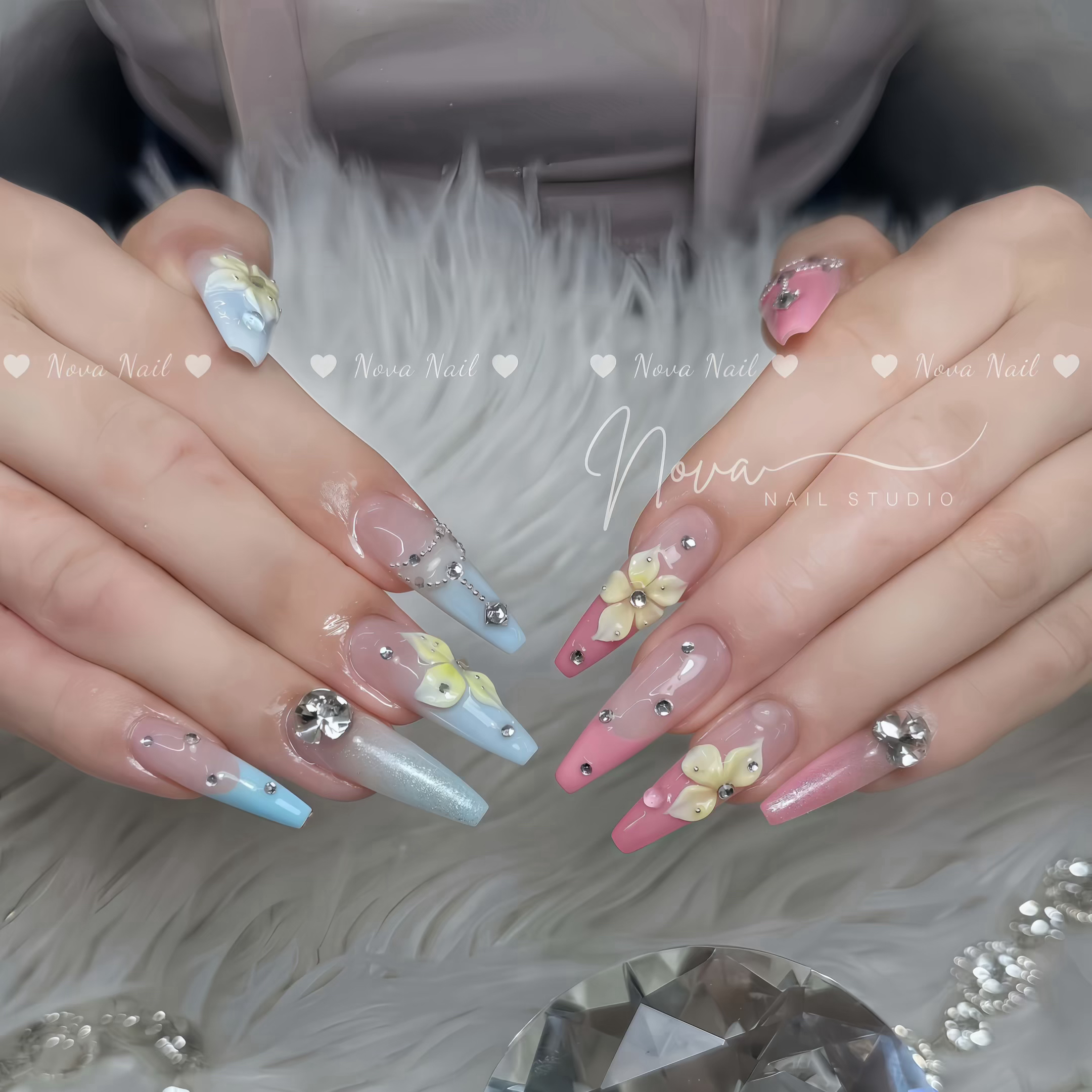 Yumi_Nova