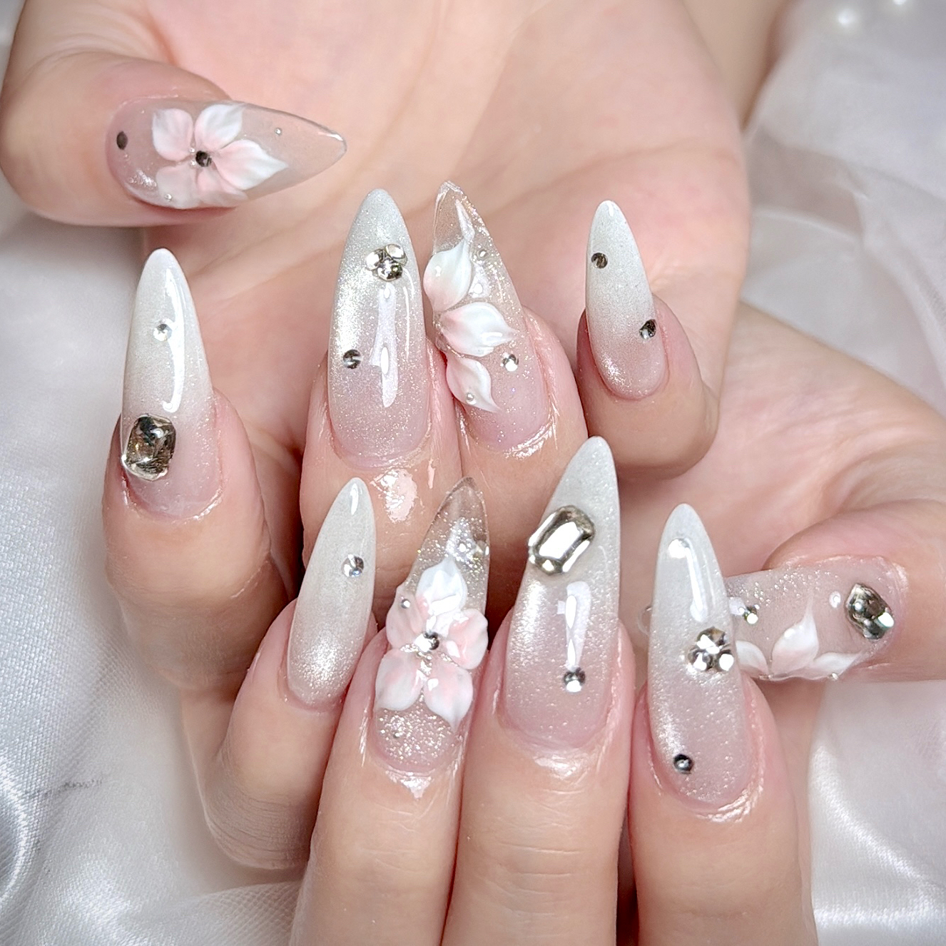 Vp1hue_nail