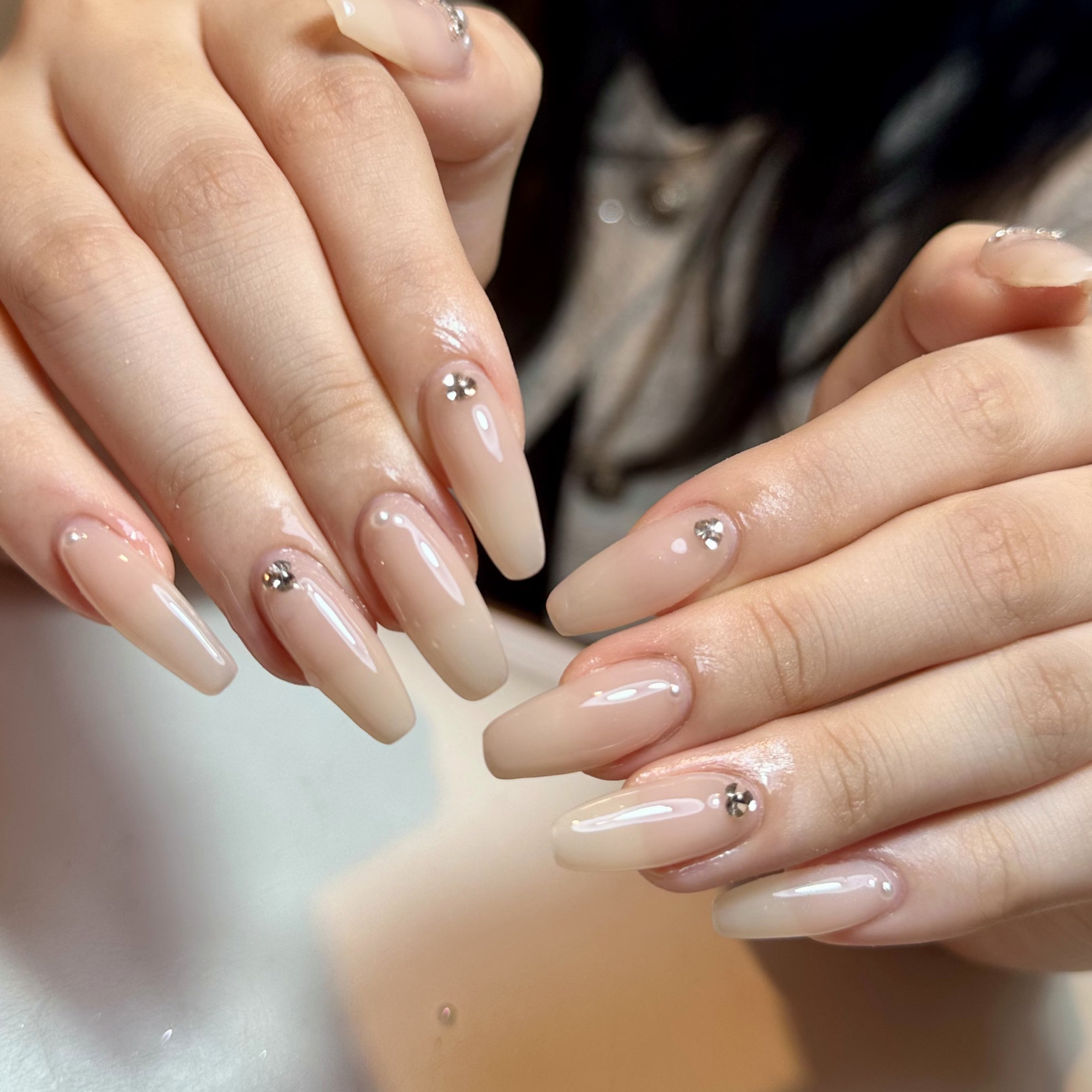 Junn_Nails
