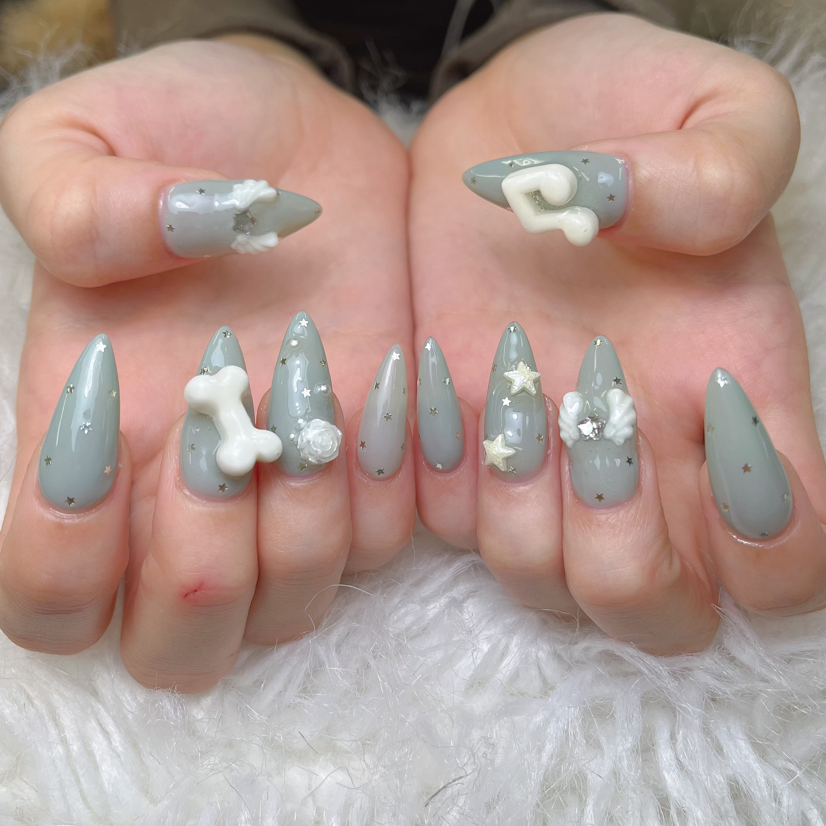 Nie_Nail_Yui