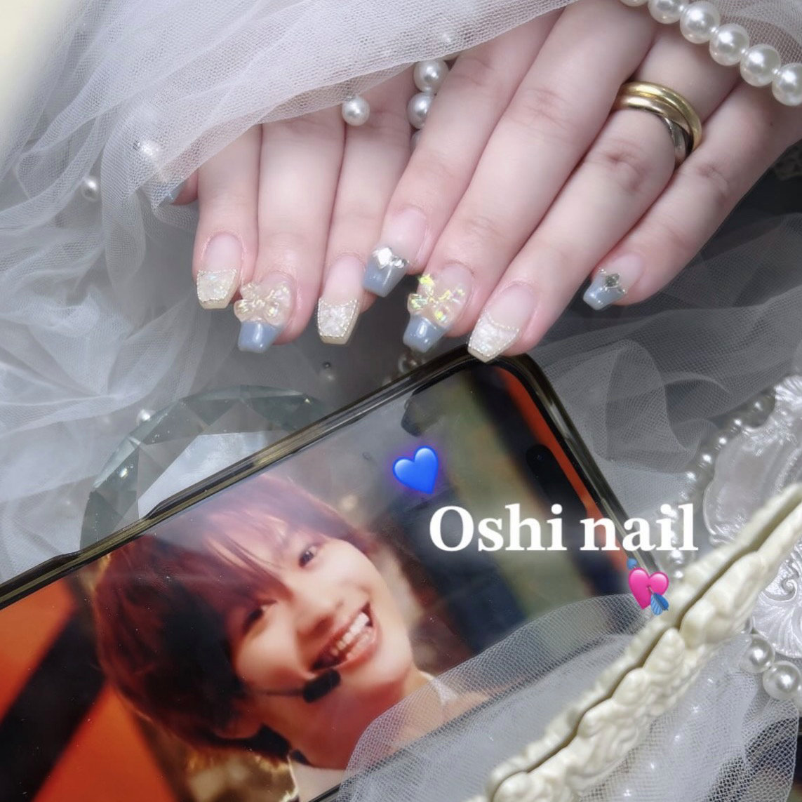 mu._.nail