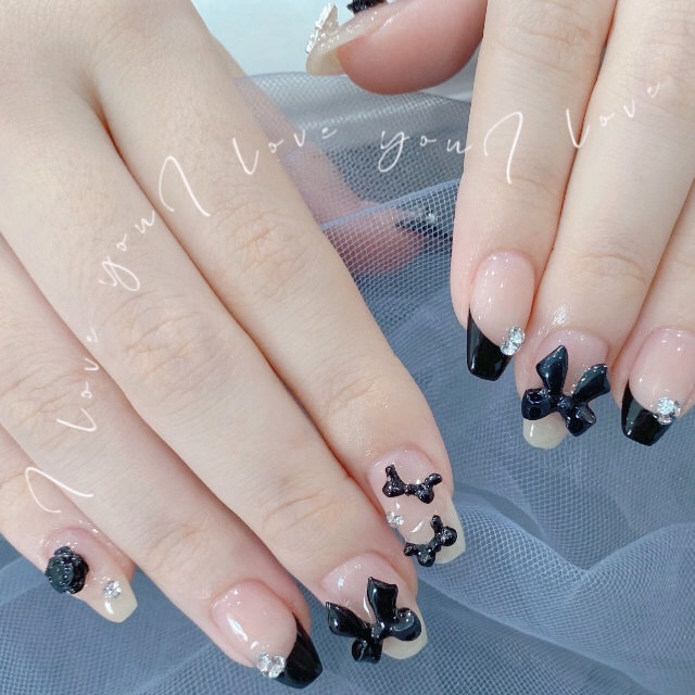 riona_nailsalon