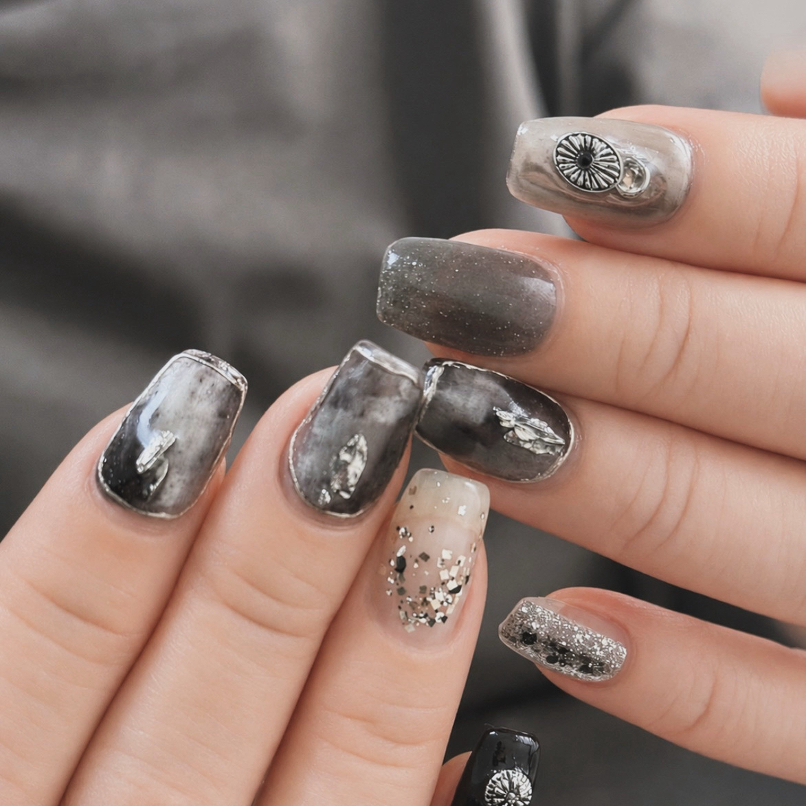 etilat_nail