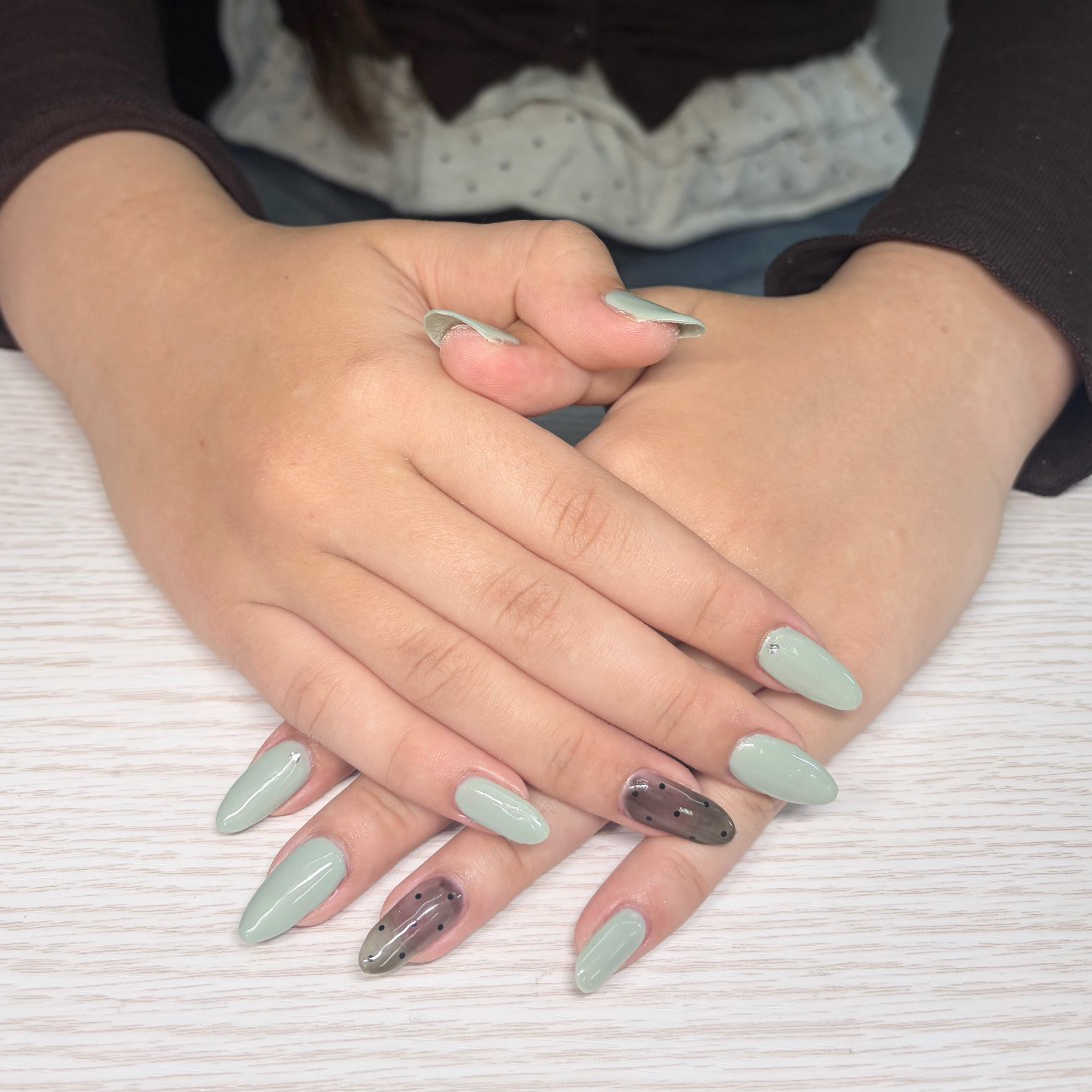 Kimika.t_trunail