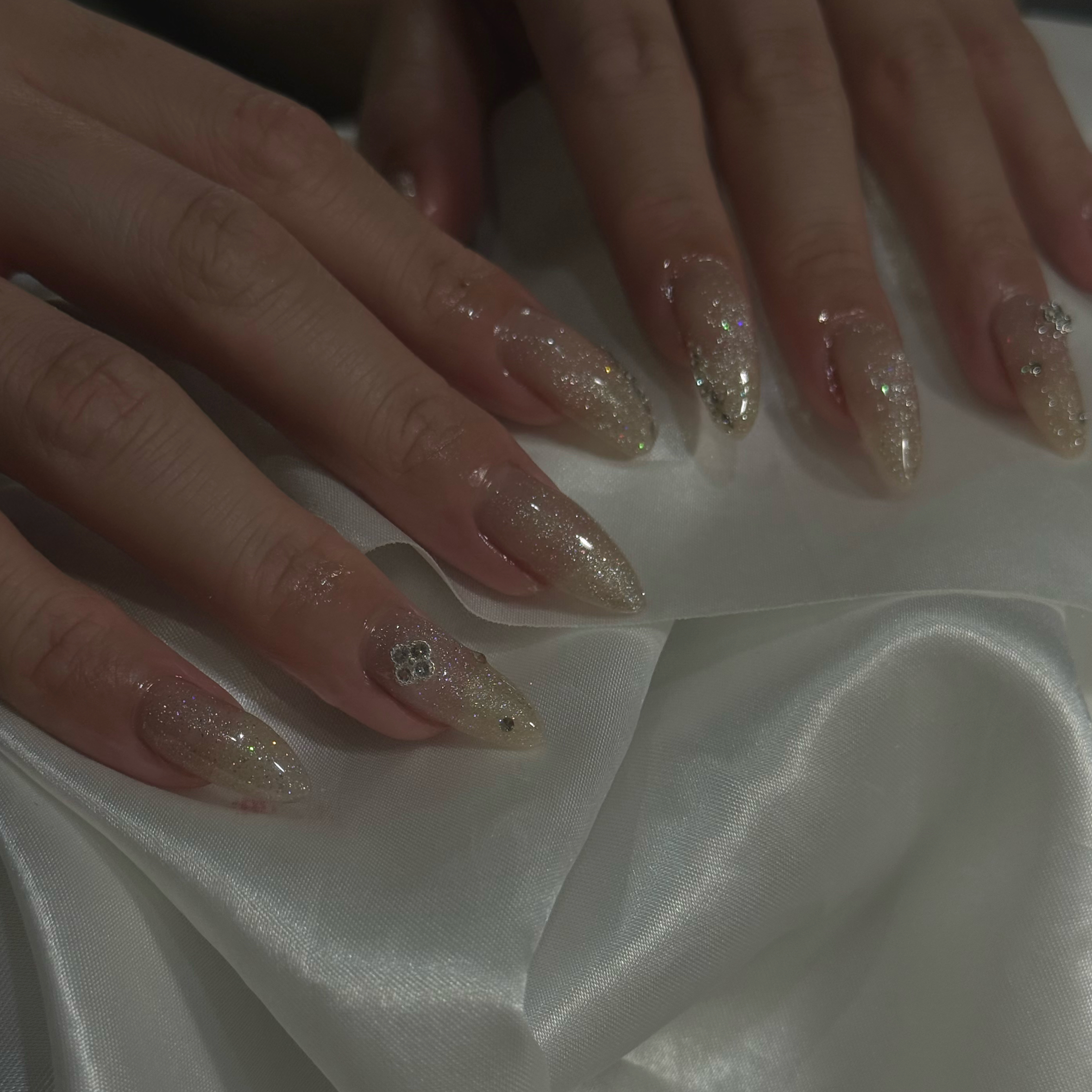 Ajoure.nail
