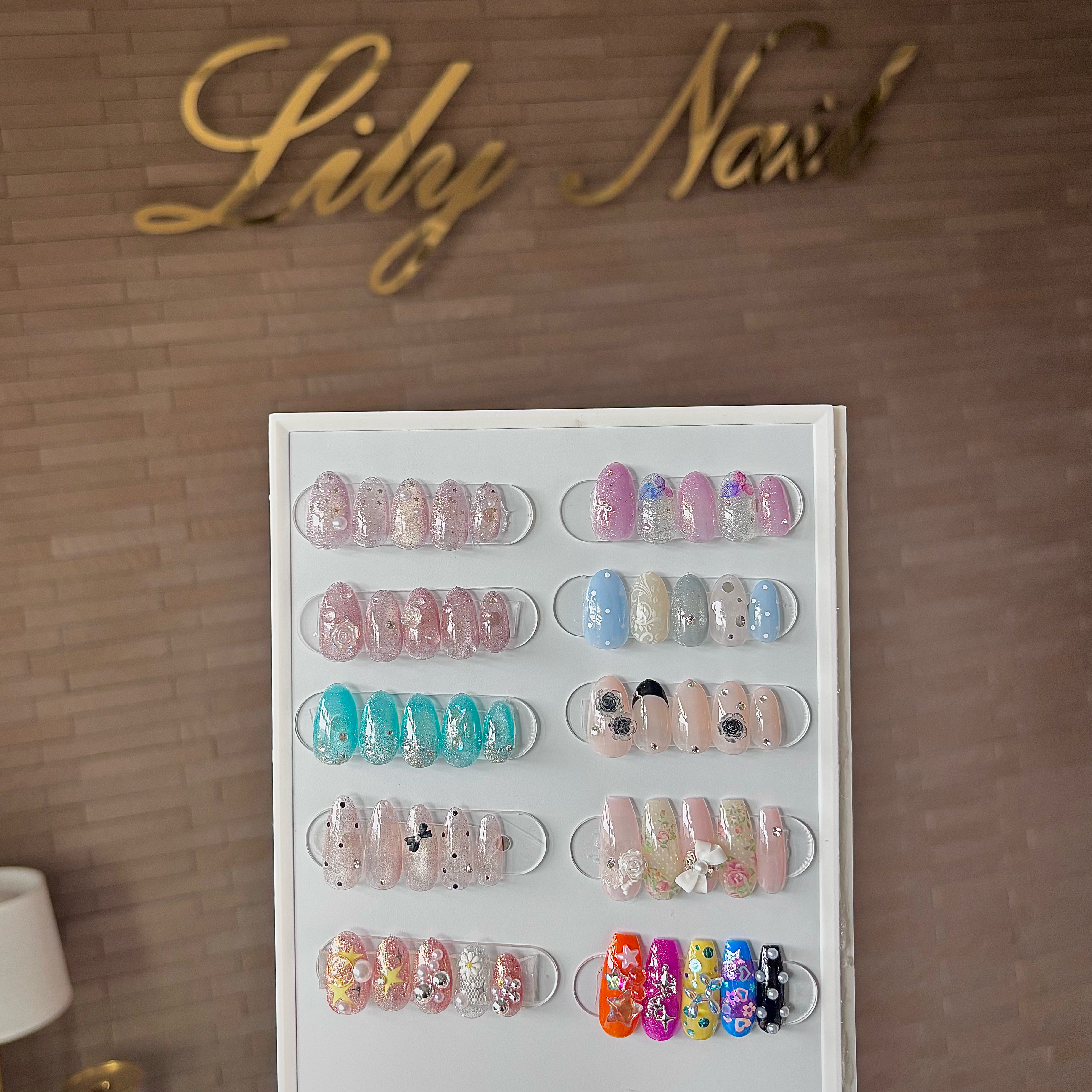 lily_nail2525