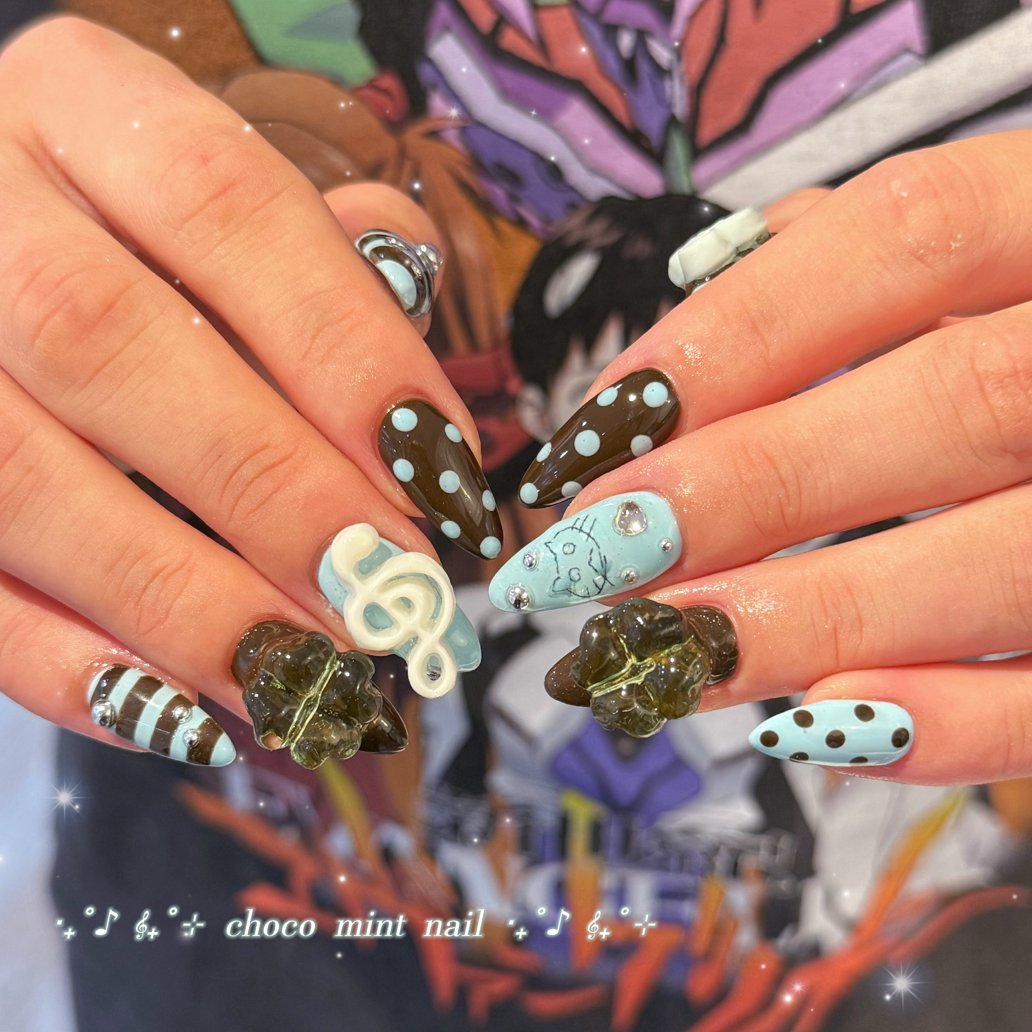 Mia._trunail