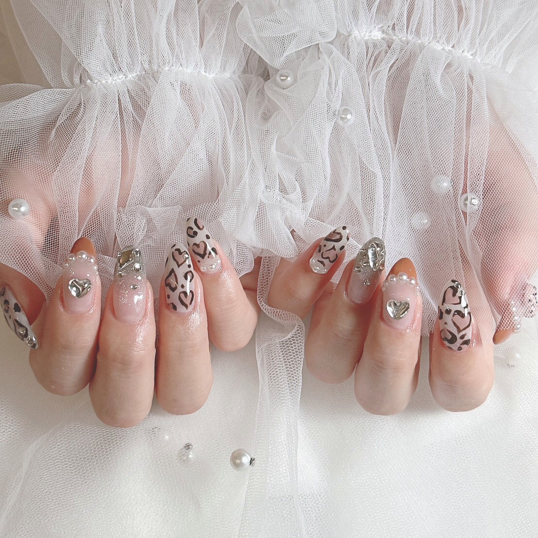 VIERU_nail1116