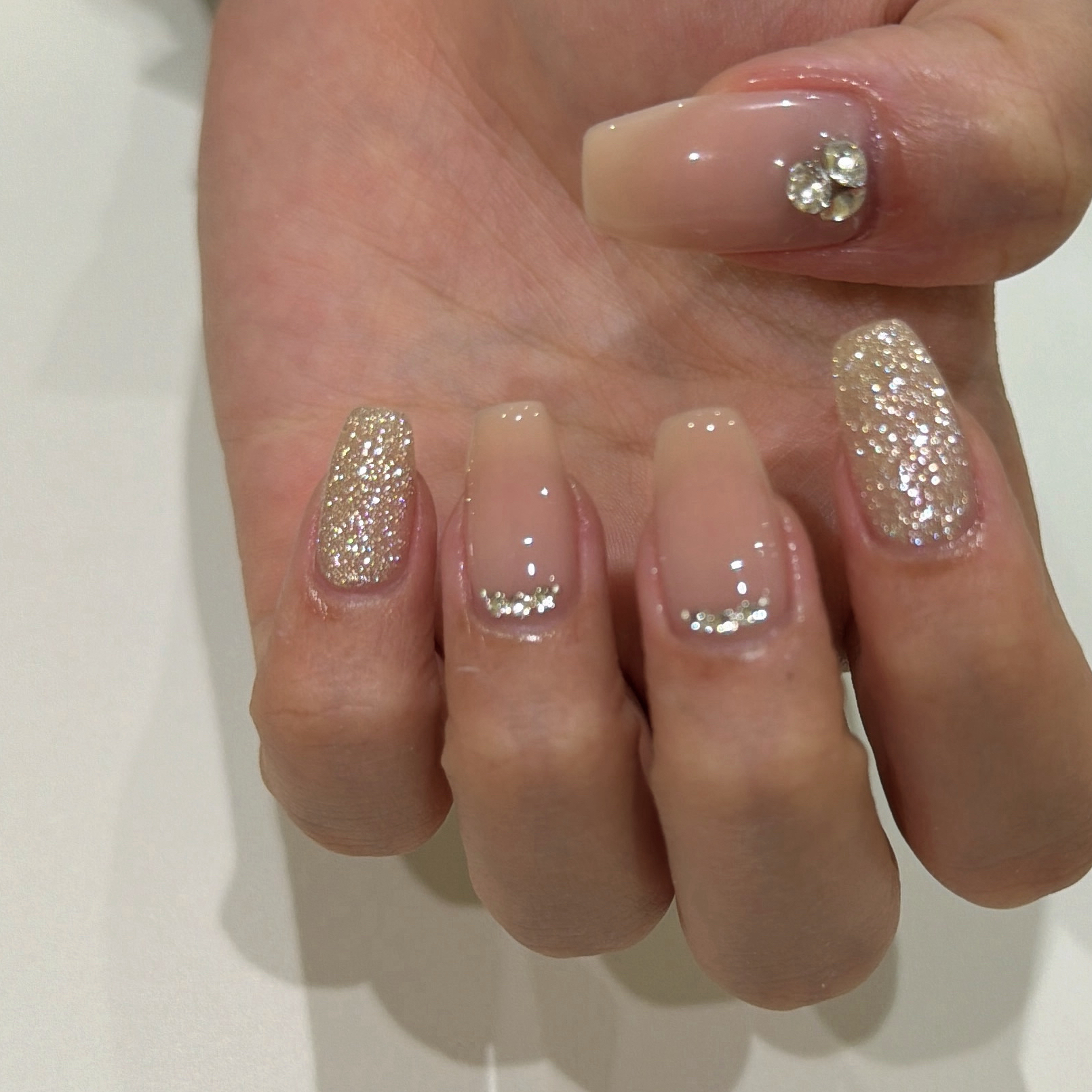 mmk__nail