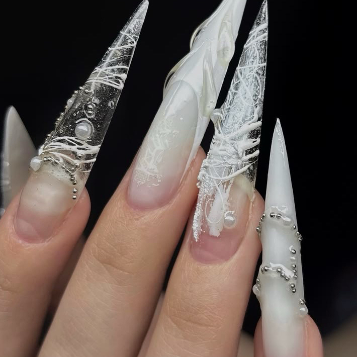 Rina__Reminails