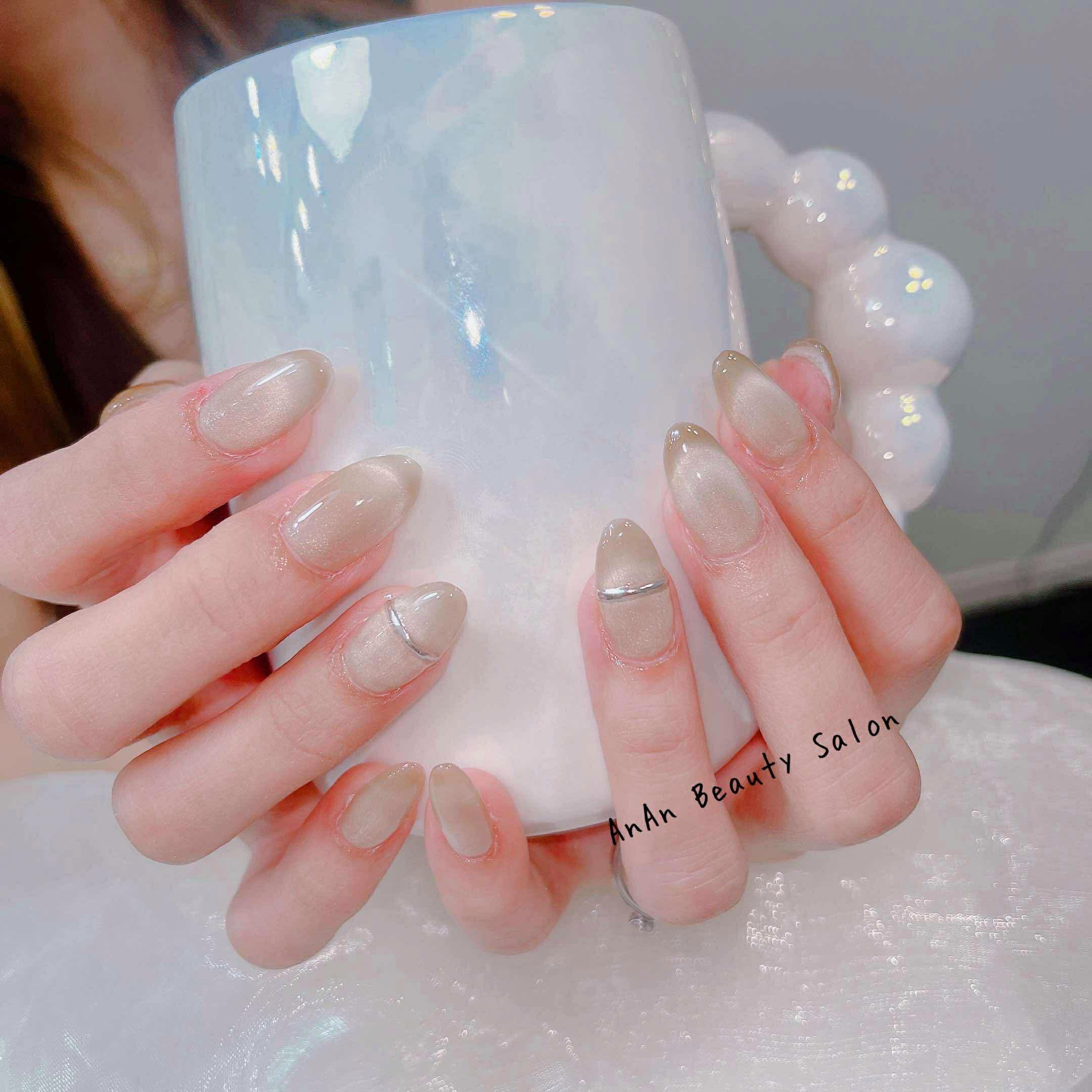 Daly_Nail