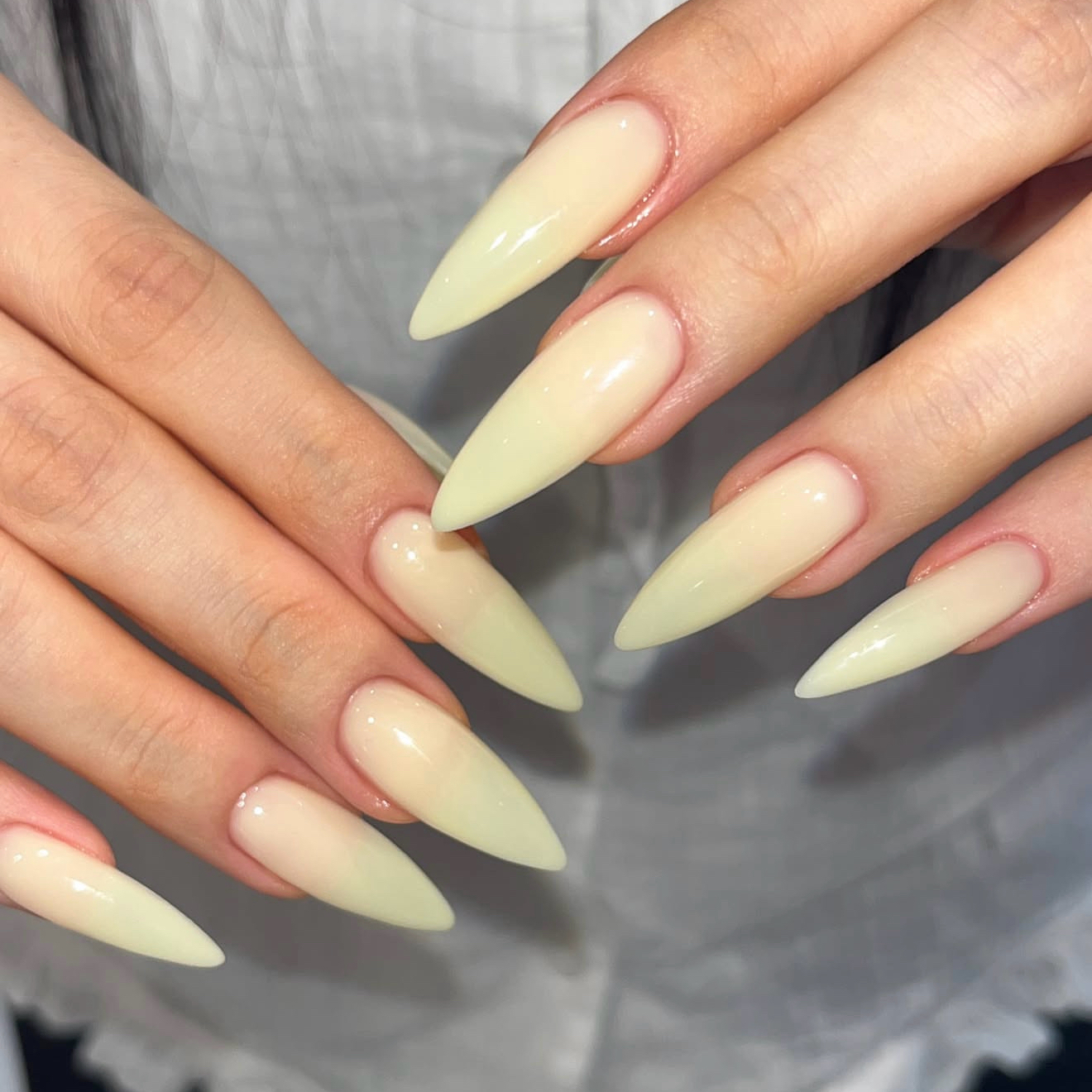 Hine_RibonNail