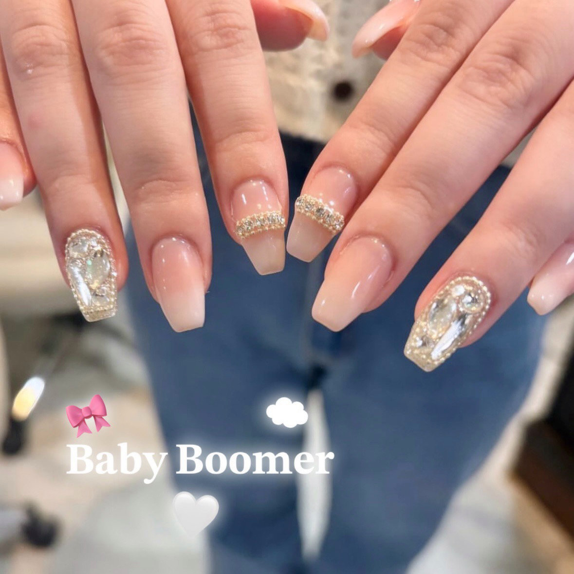 mu._.nail