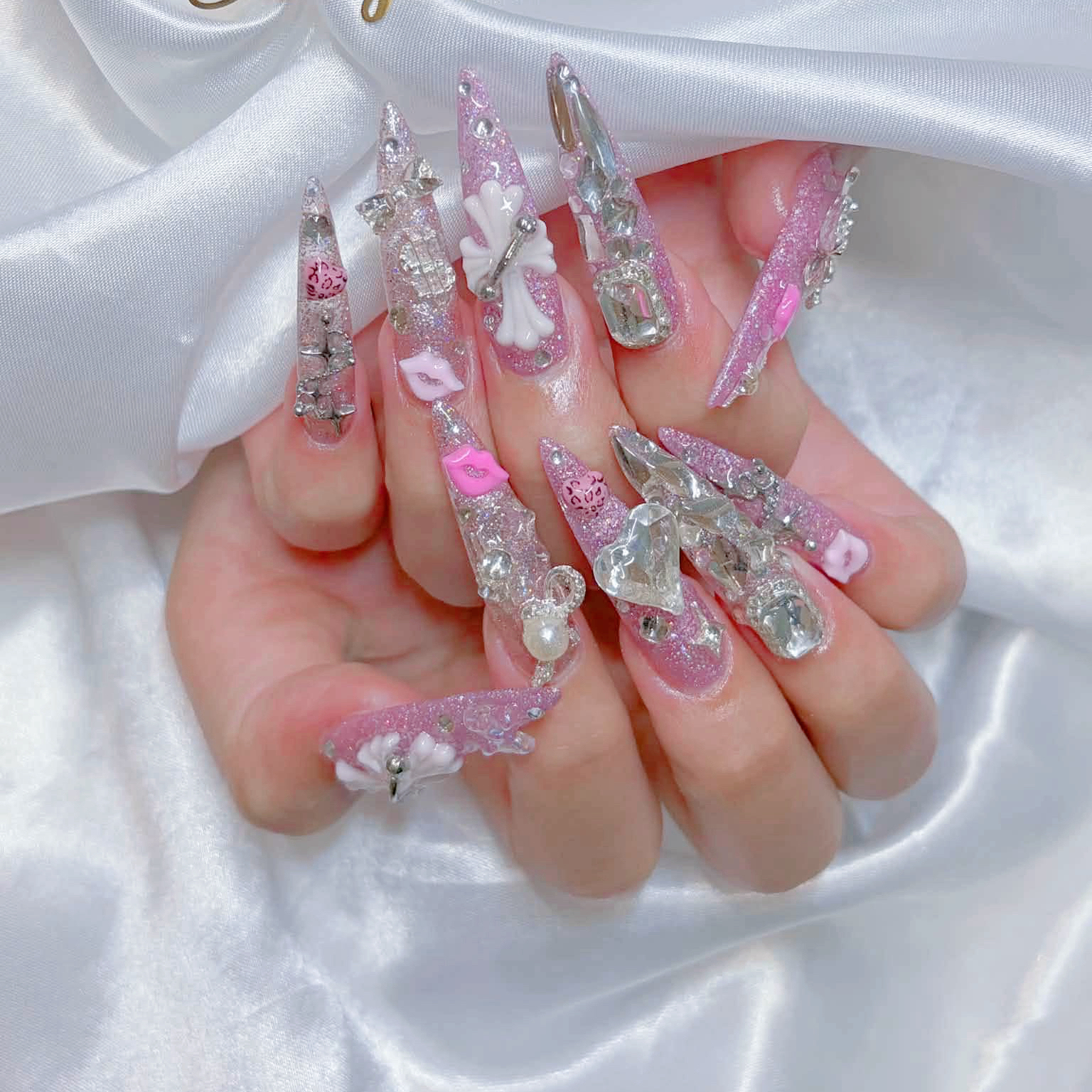 kira.Lilynailstudio