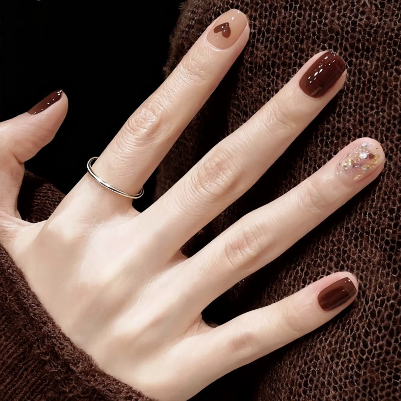 Anna._Nail