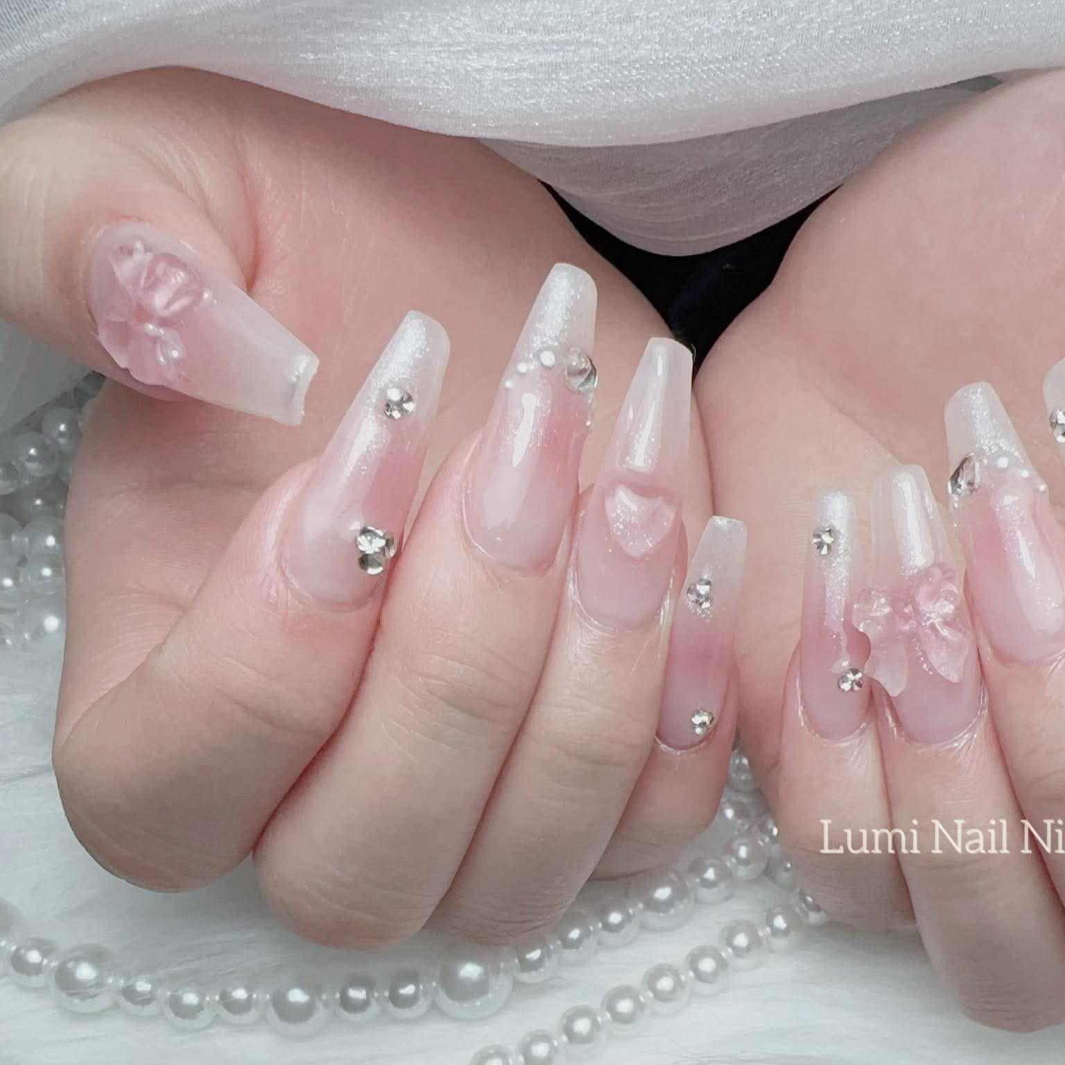 lumi.nail
