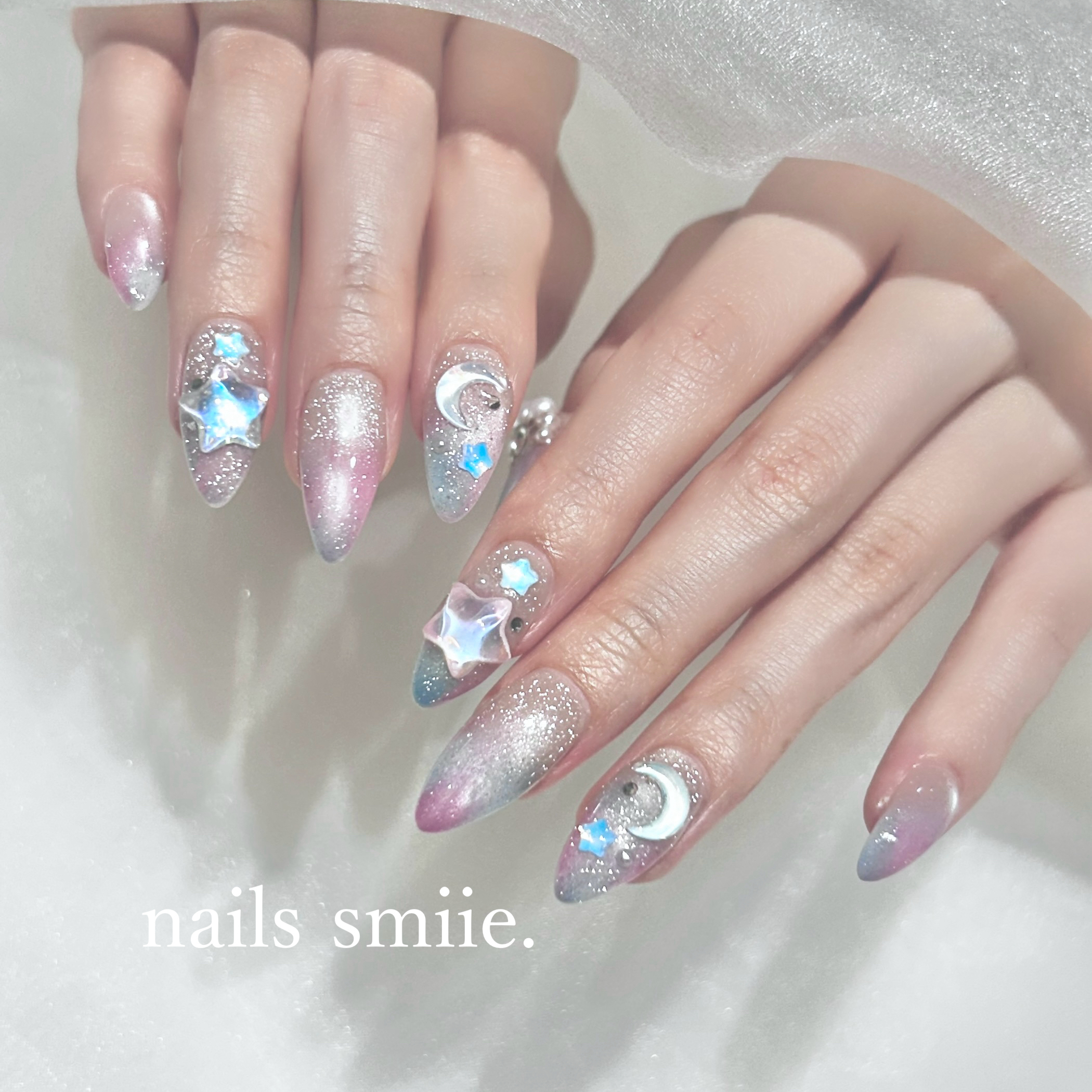 nails_smiie.
