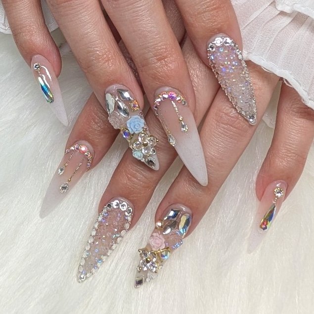 CRYSTA_NAIL
