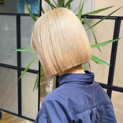ケアブリーチ＋カラー＋システムトリートメント