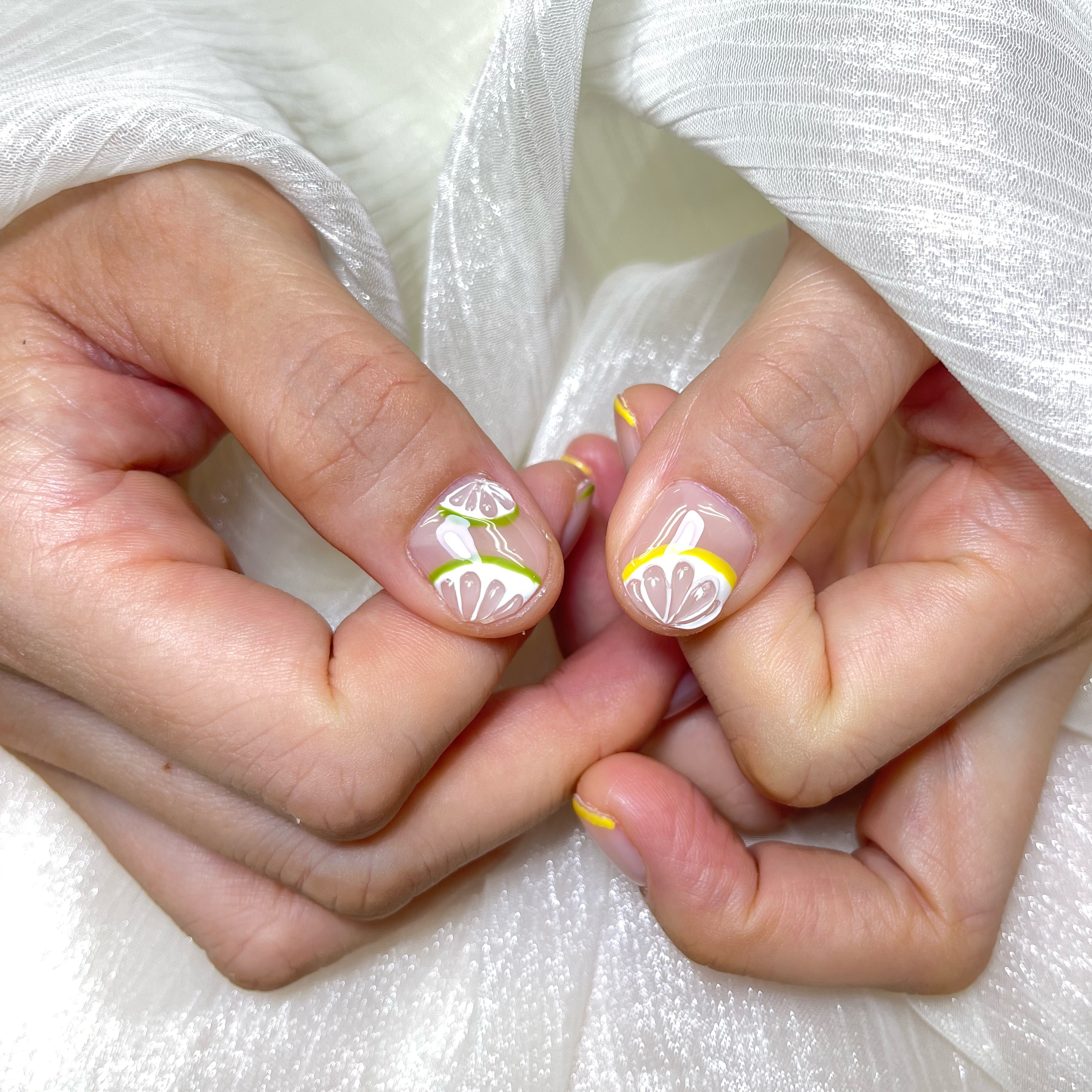 ri.nail_