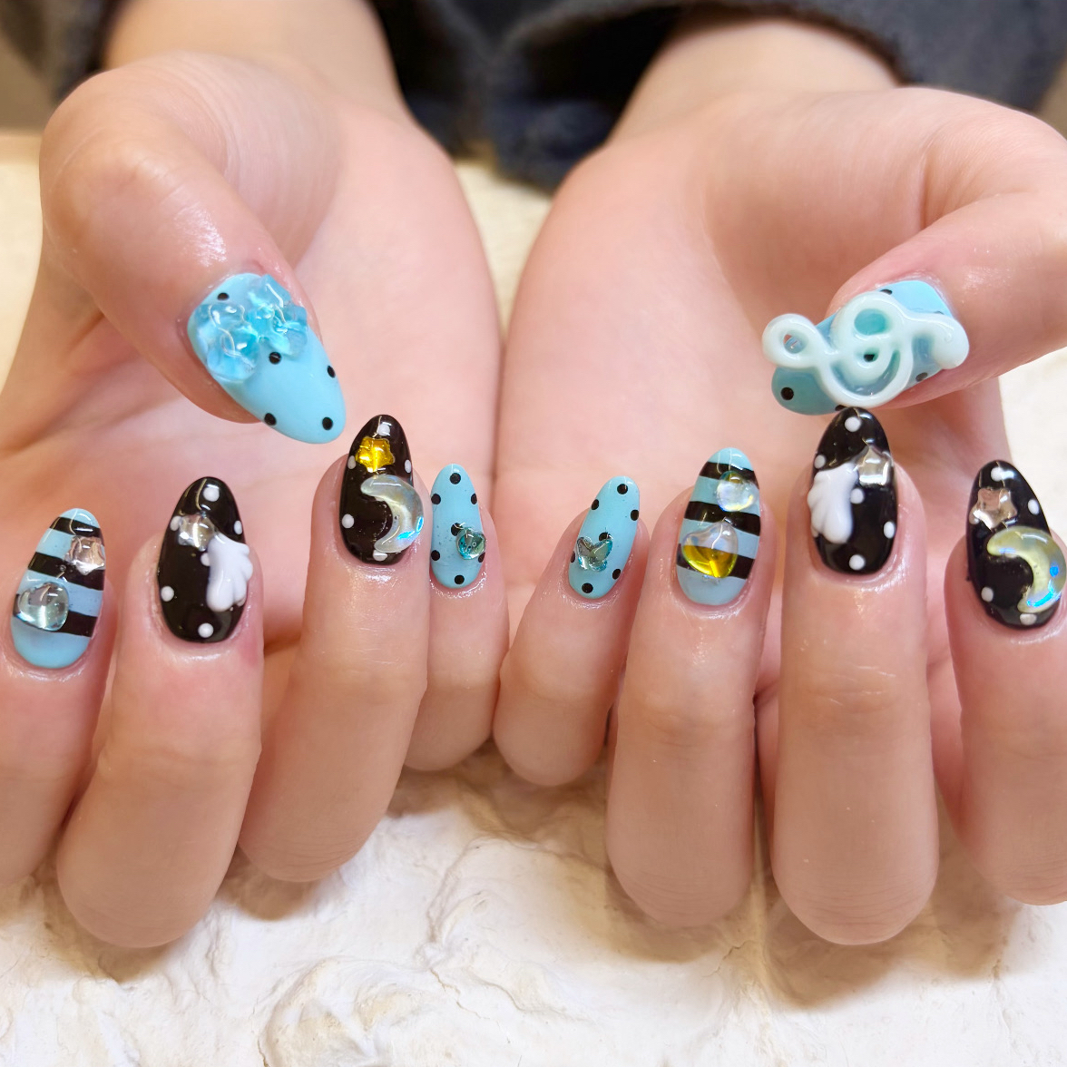 nail_y22