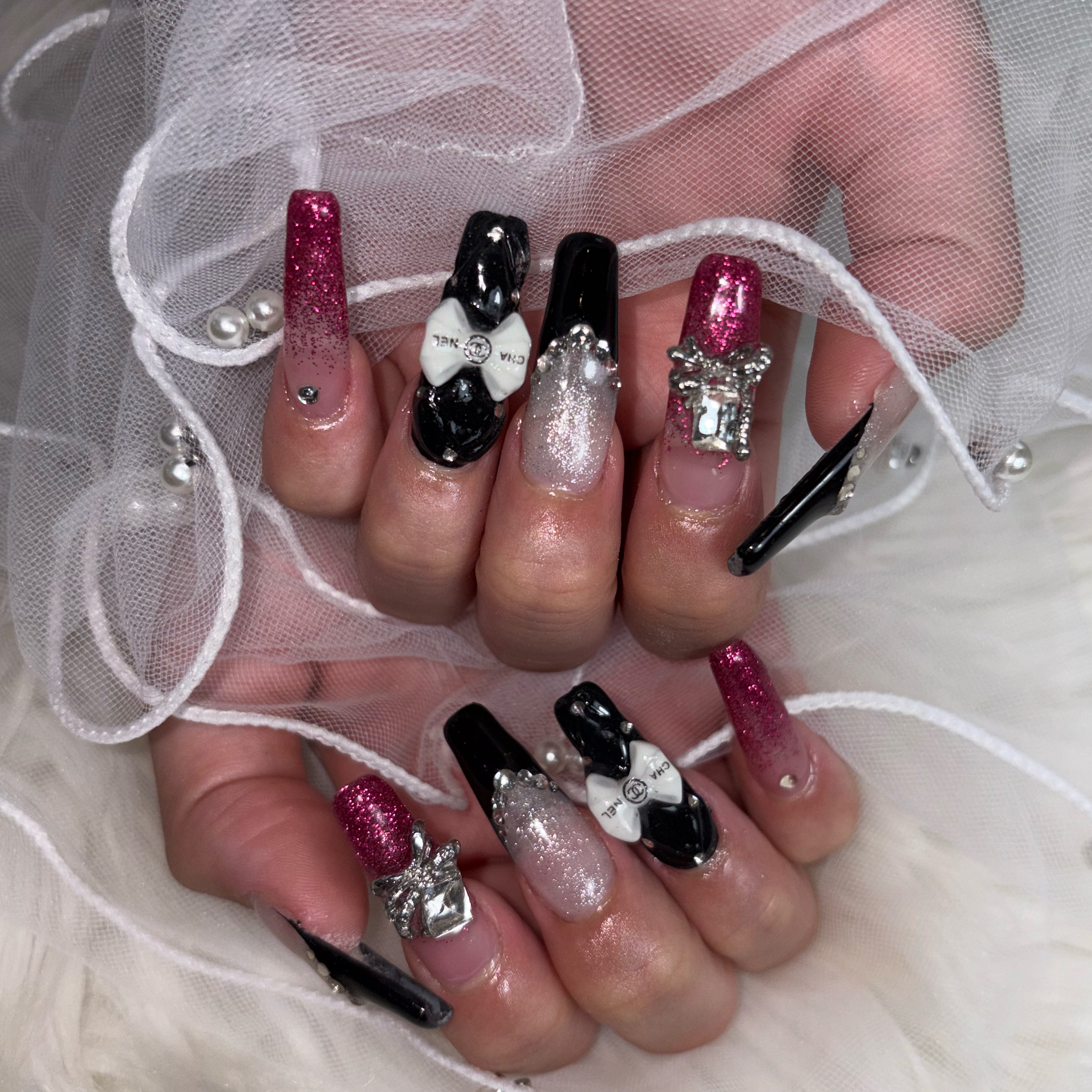 _laninails