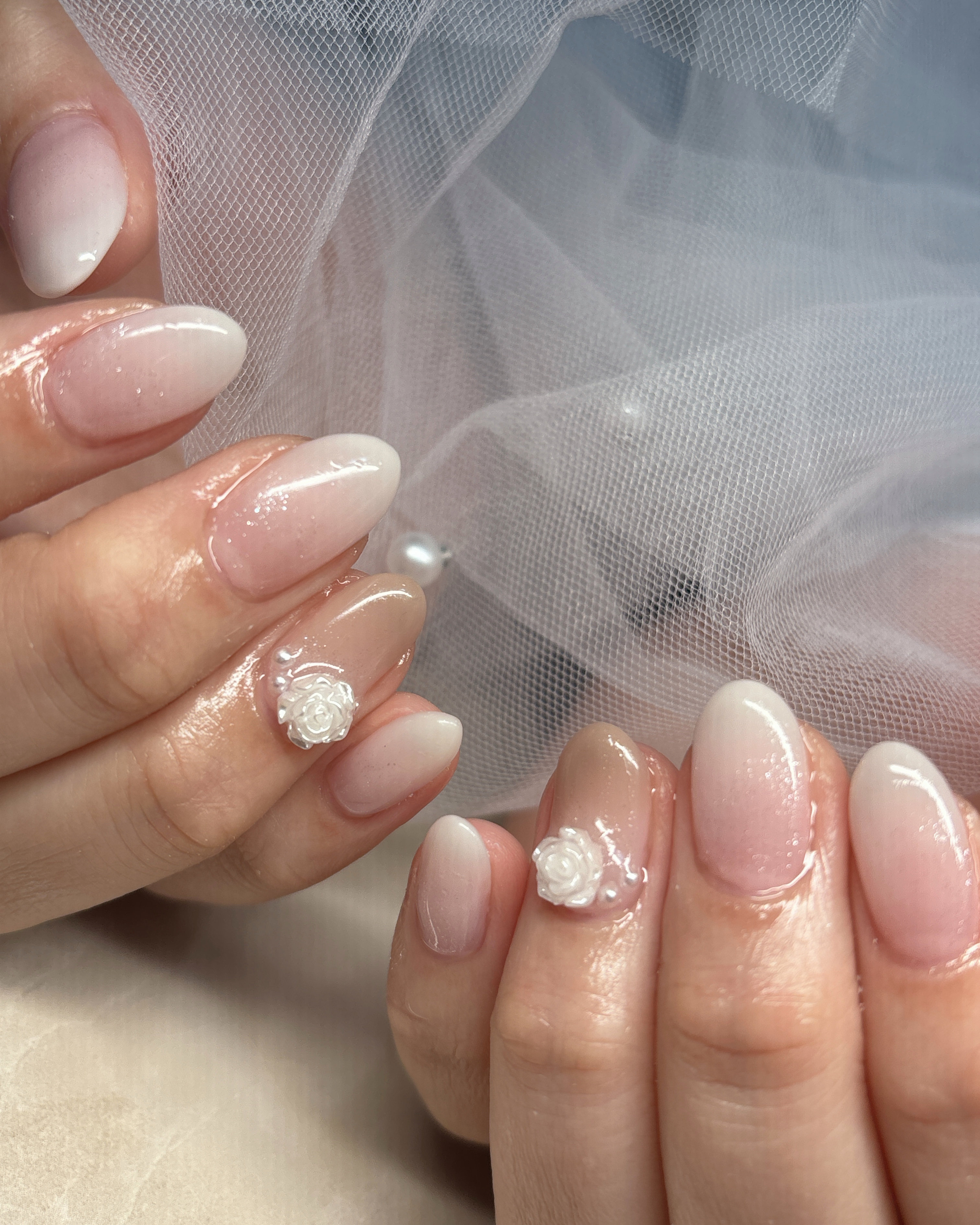Nail_eyelash_Grow