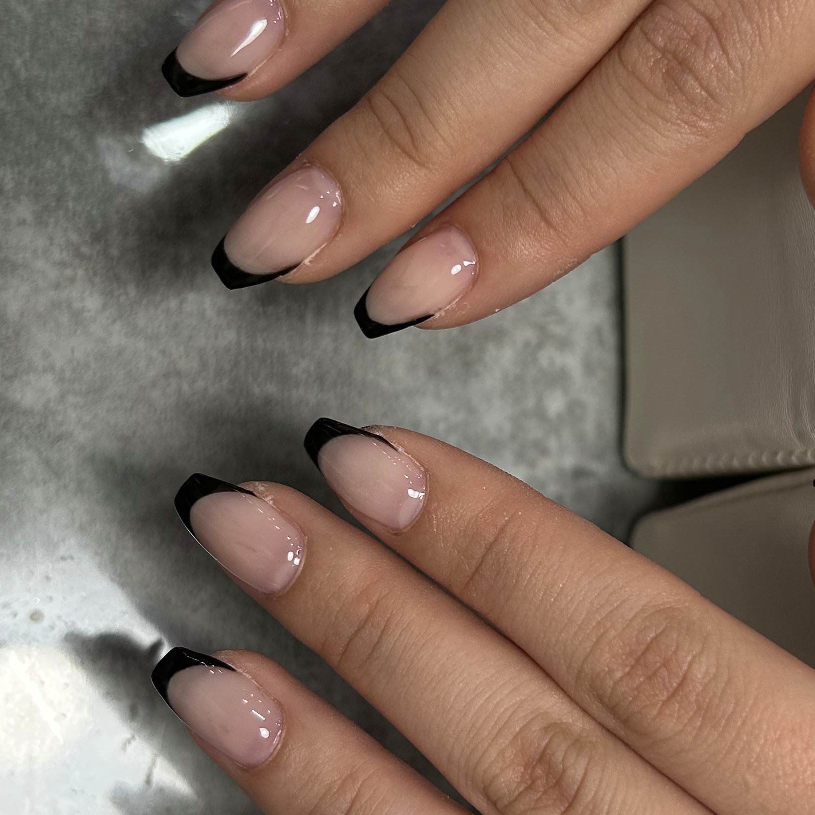 mens_nailartist