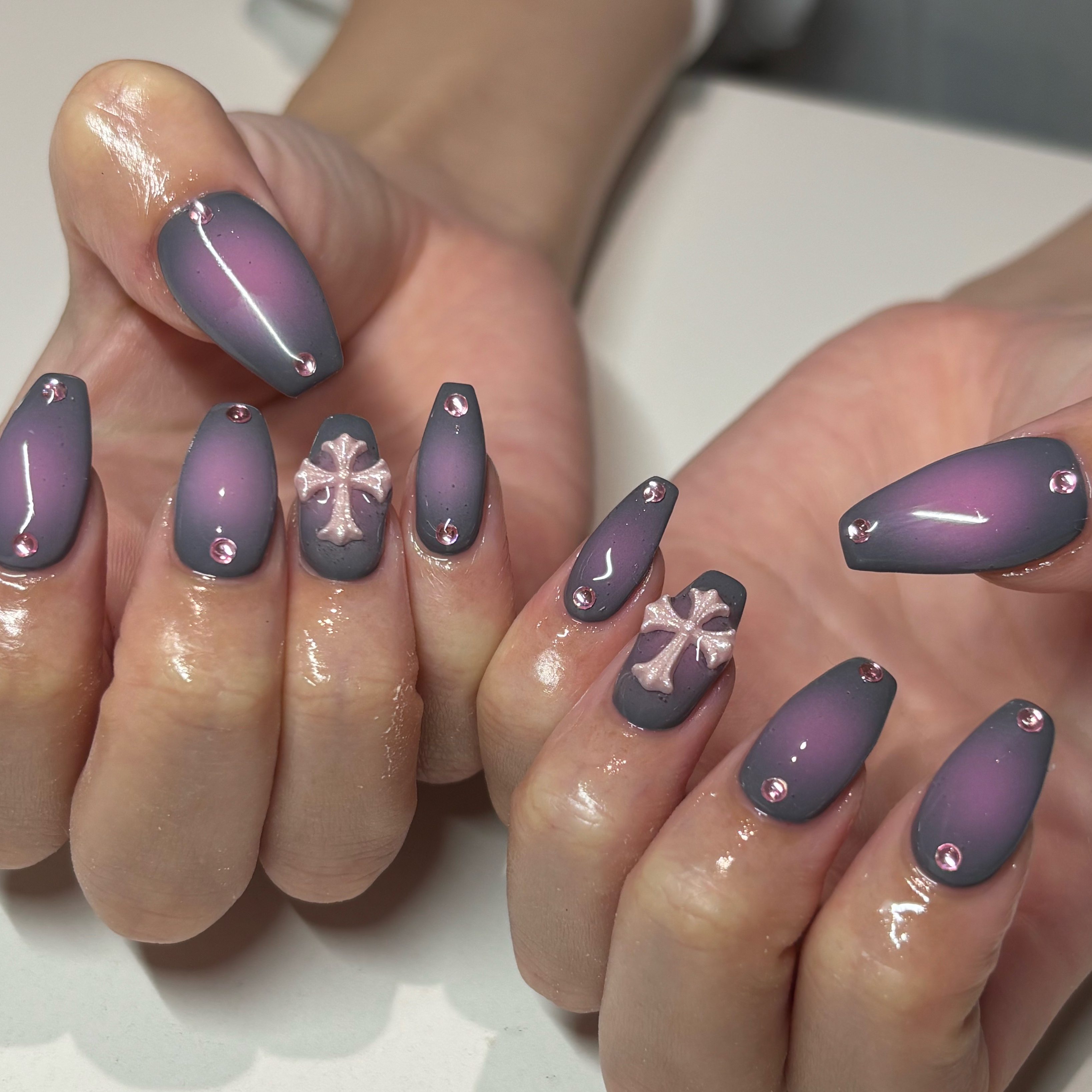 rei_s2_nail