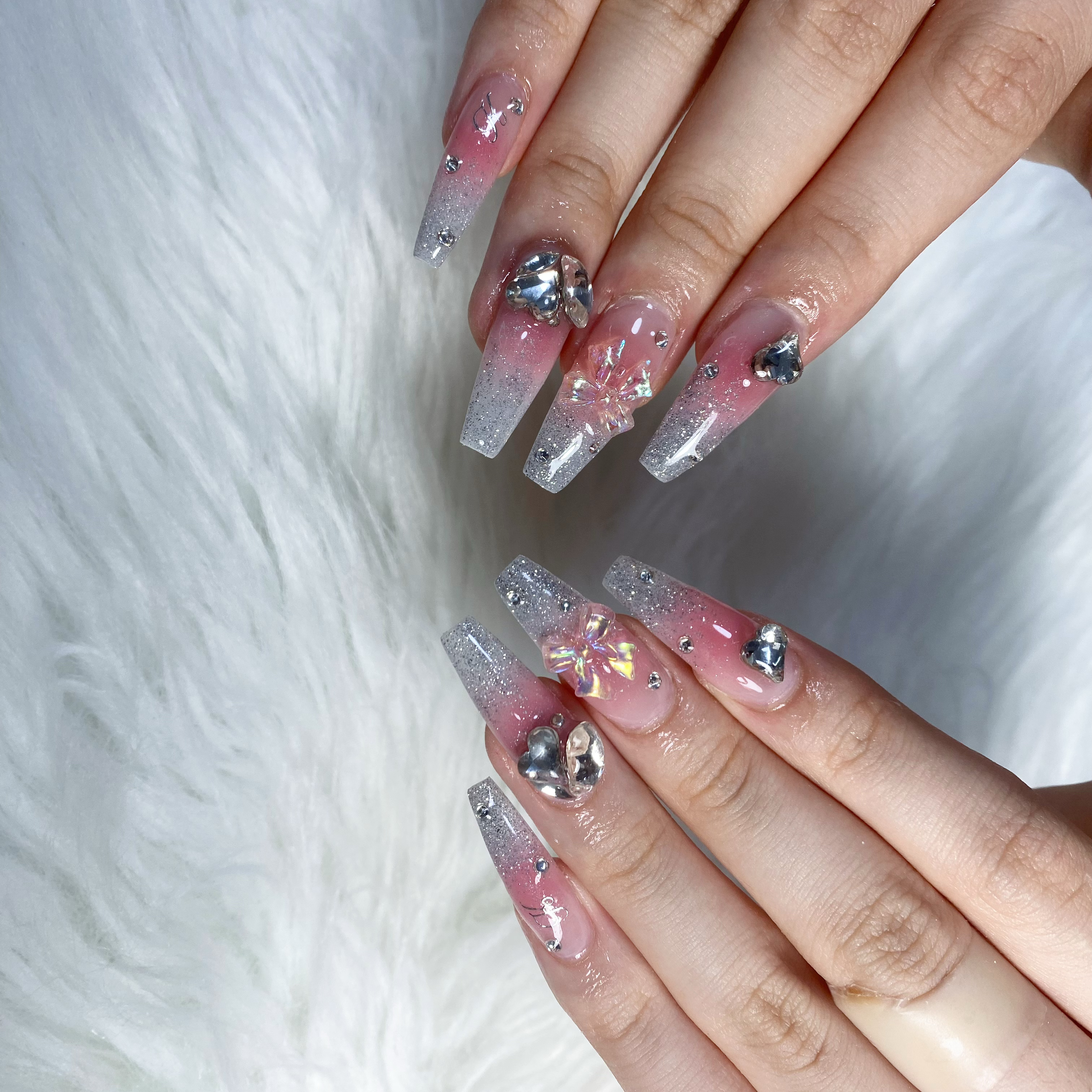 Celine_nail