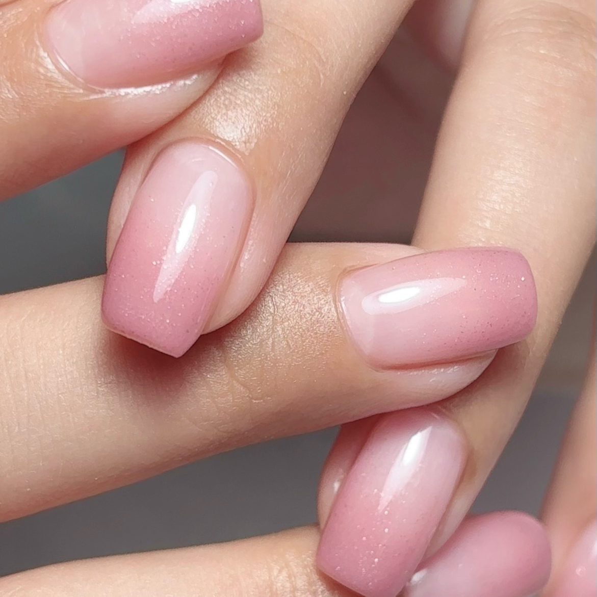 Nail_salon_Attirant_YUINA