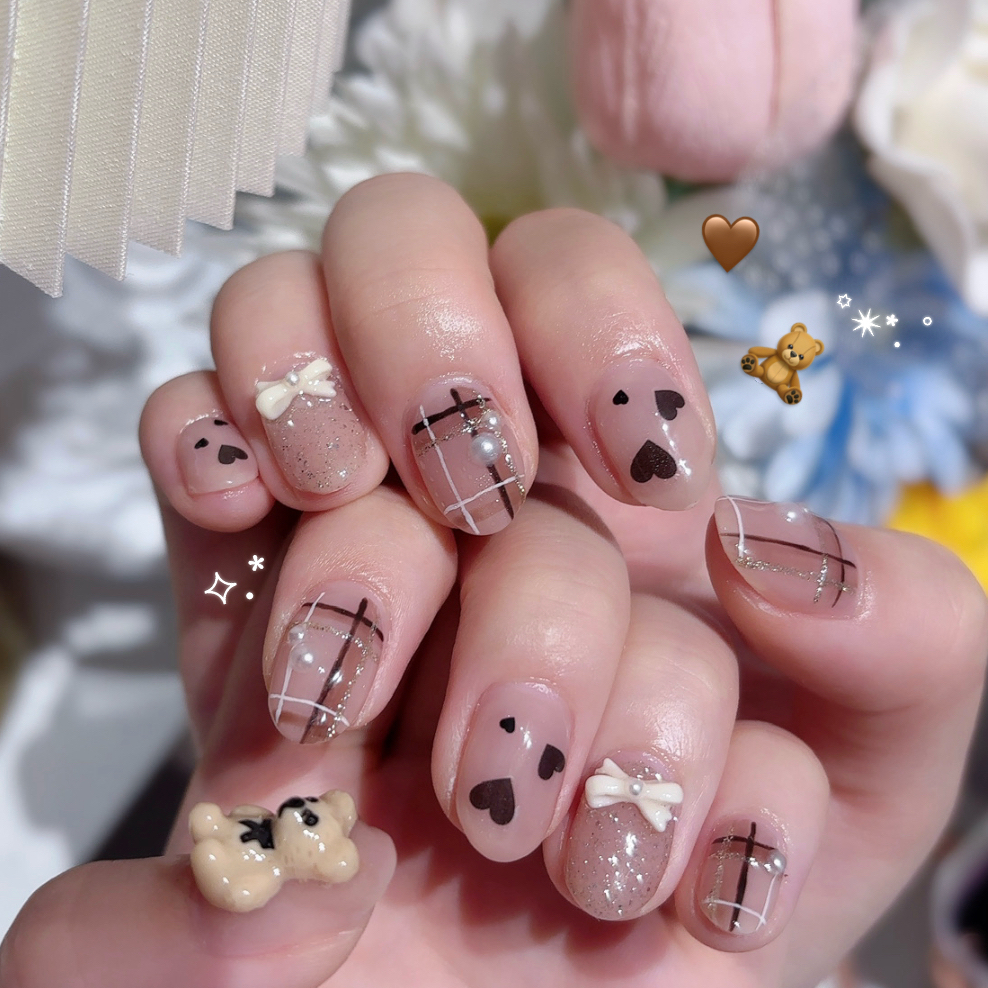 moe_Nail_727