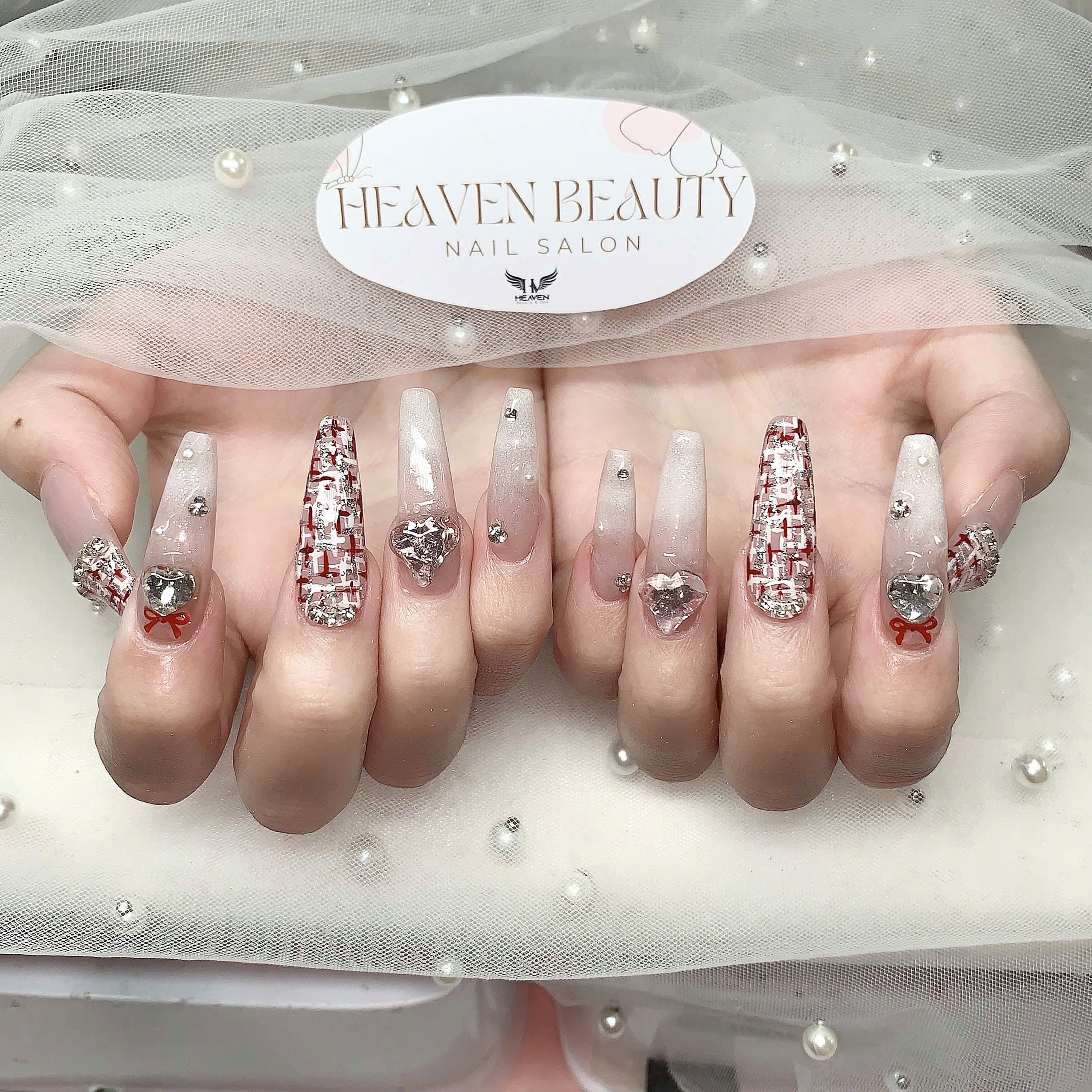 ARI_HEAVENNAIL